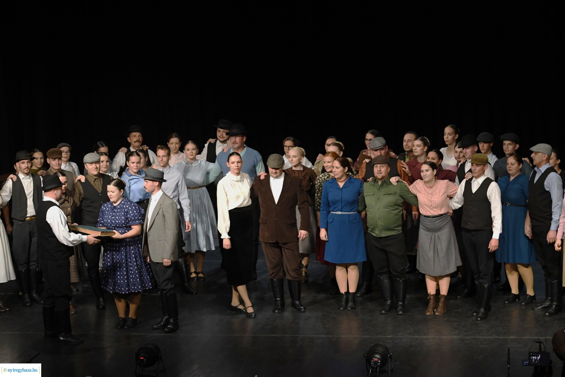 Meséld tovább! - az Igrice Néptáncegyüttes gálaműsora