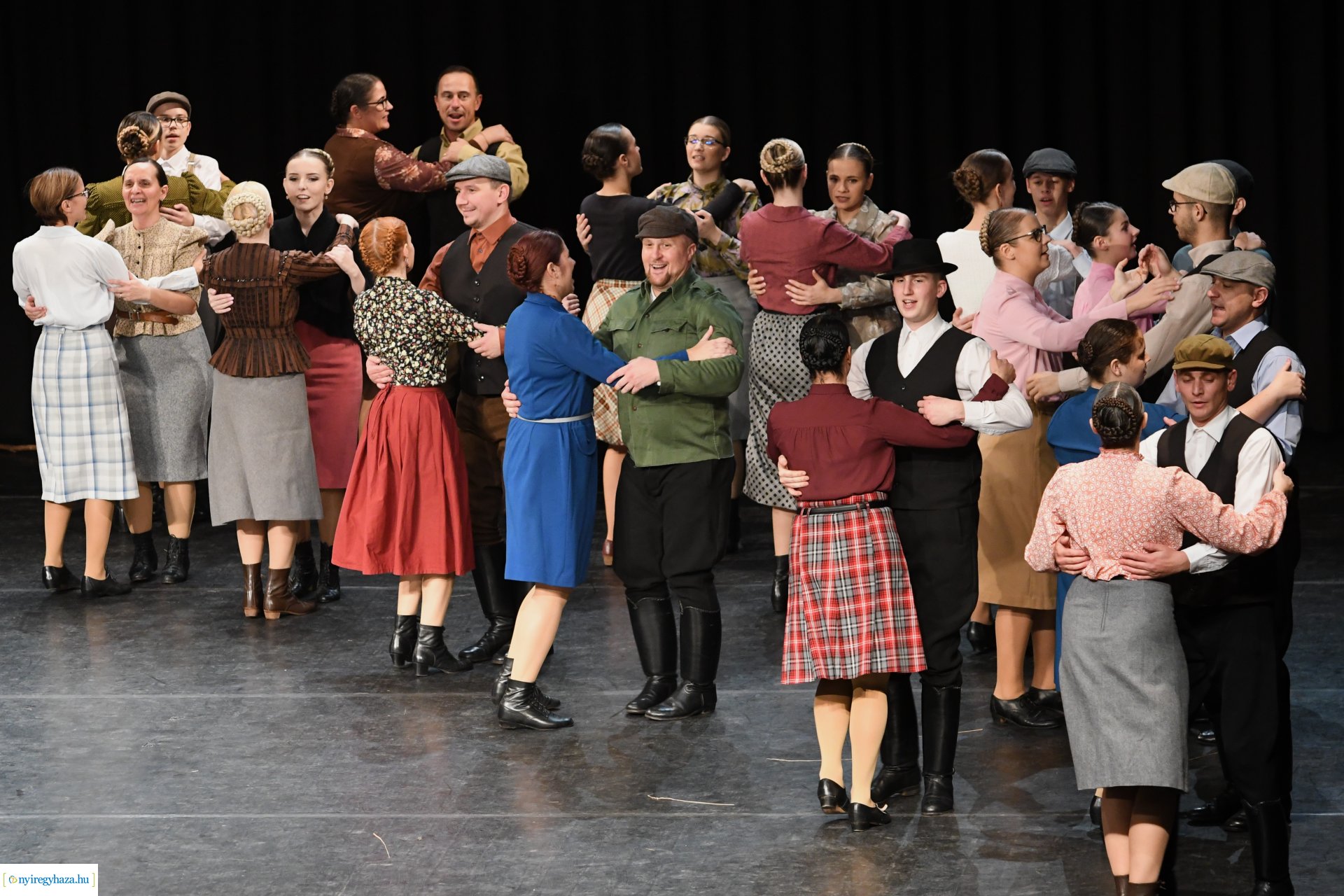 Meséld tovább! - az Igrice Néptáncegyüttes gálaműsora