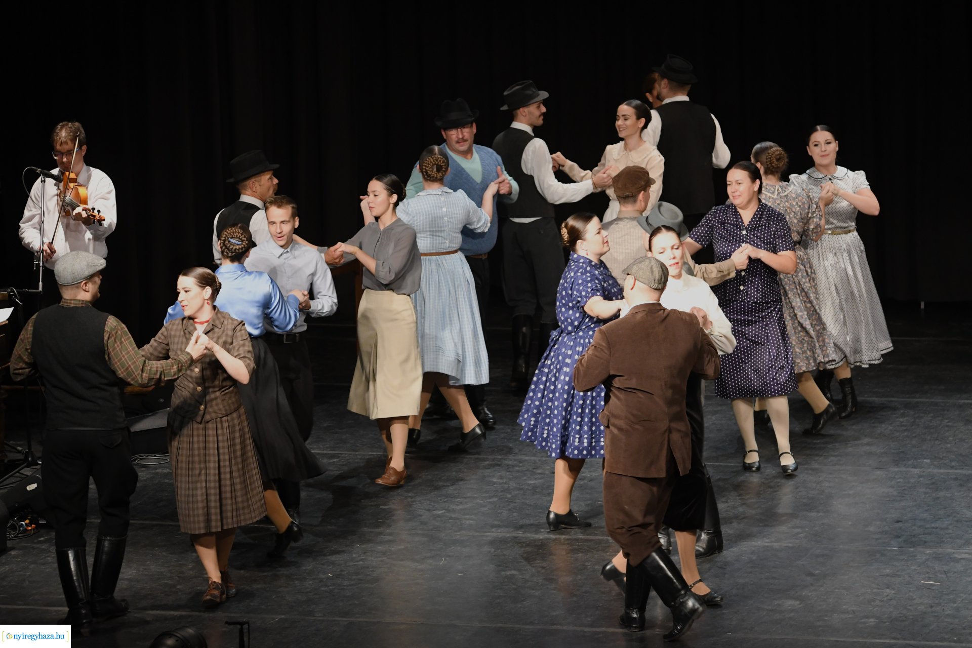 Meséld tovább! - az Igrice Néptáncegyüttes gálaműsora