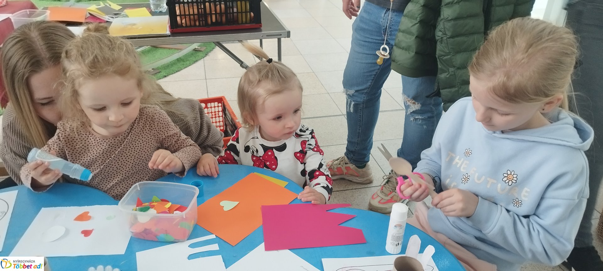 Mesevilág, vidámság és kézműveskedés várta a gyerekeket a Burattinóval