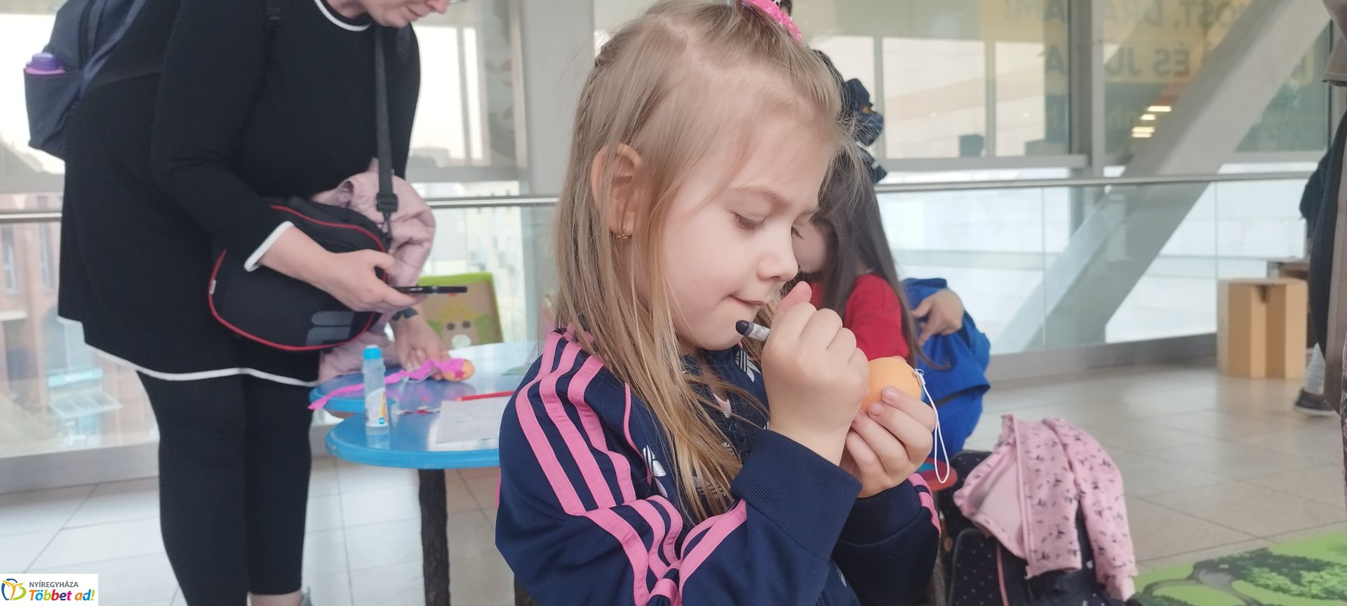 Mesevilág, vidámság és kézműveskedés várta a gyerekeket a Burattinóval