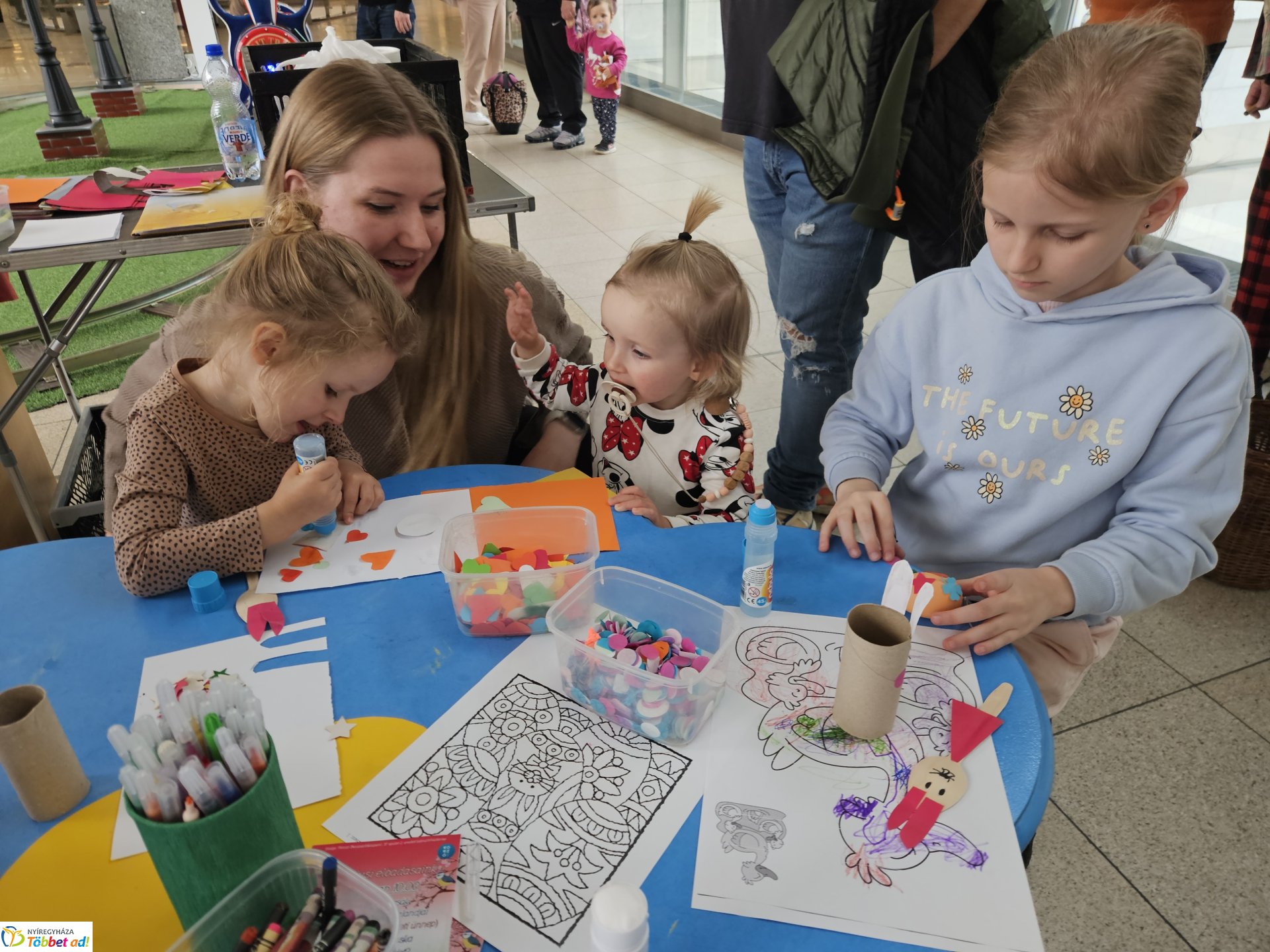 Mesevilág, vidámság és kézműveskedés várta a gyerekeket a Burattinóval