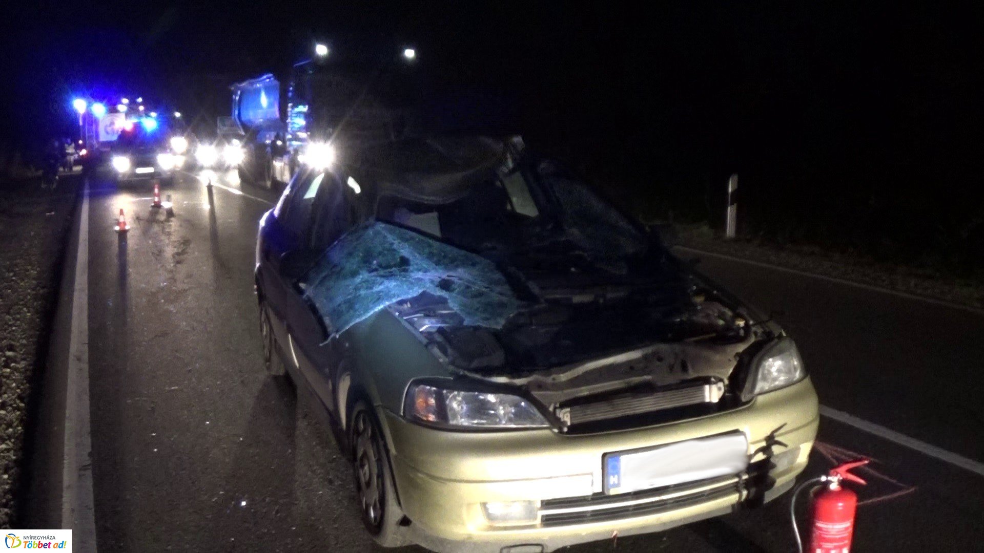 Mezőgazdasági gépnek ütközött egy személygépkocsi