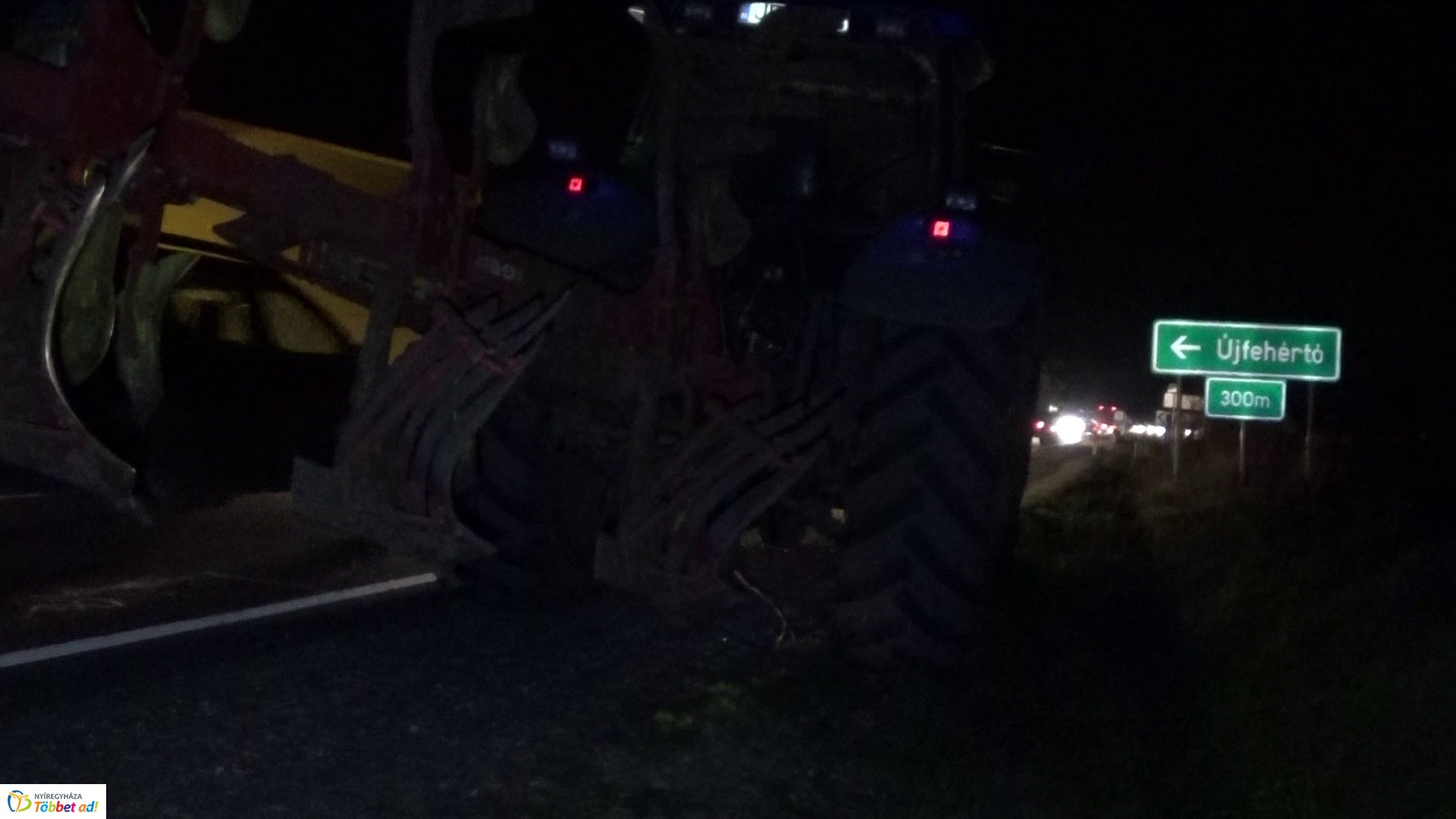 Mezőgazdasági gépnek ütközött egy személygépkocsi