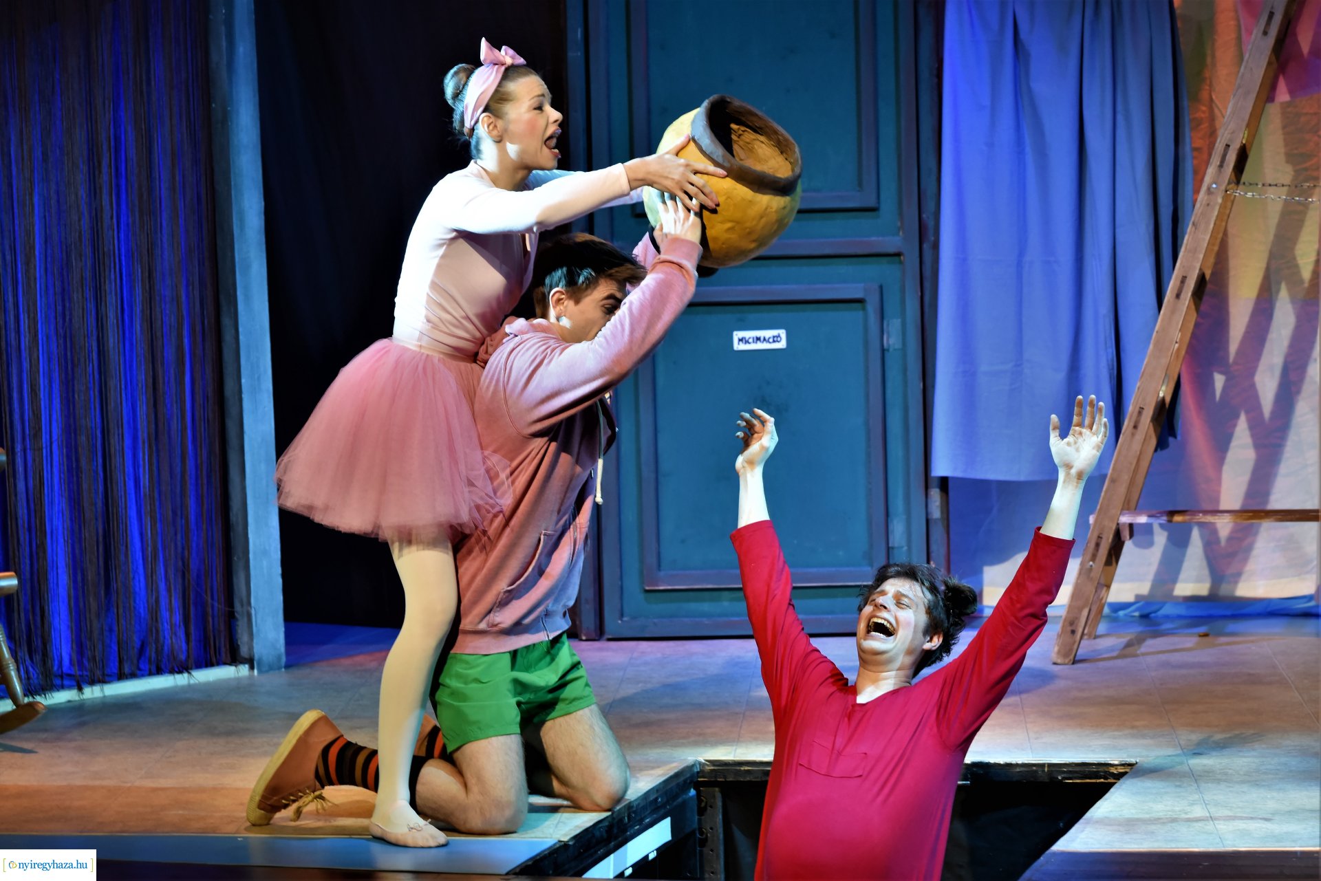 MICIMACKÓ a Pagony utca 100-ban