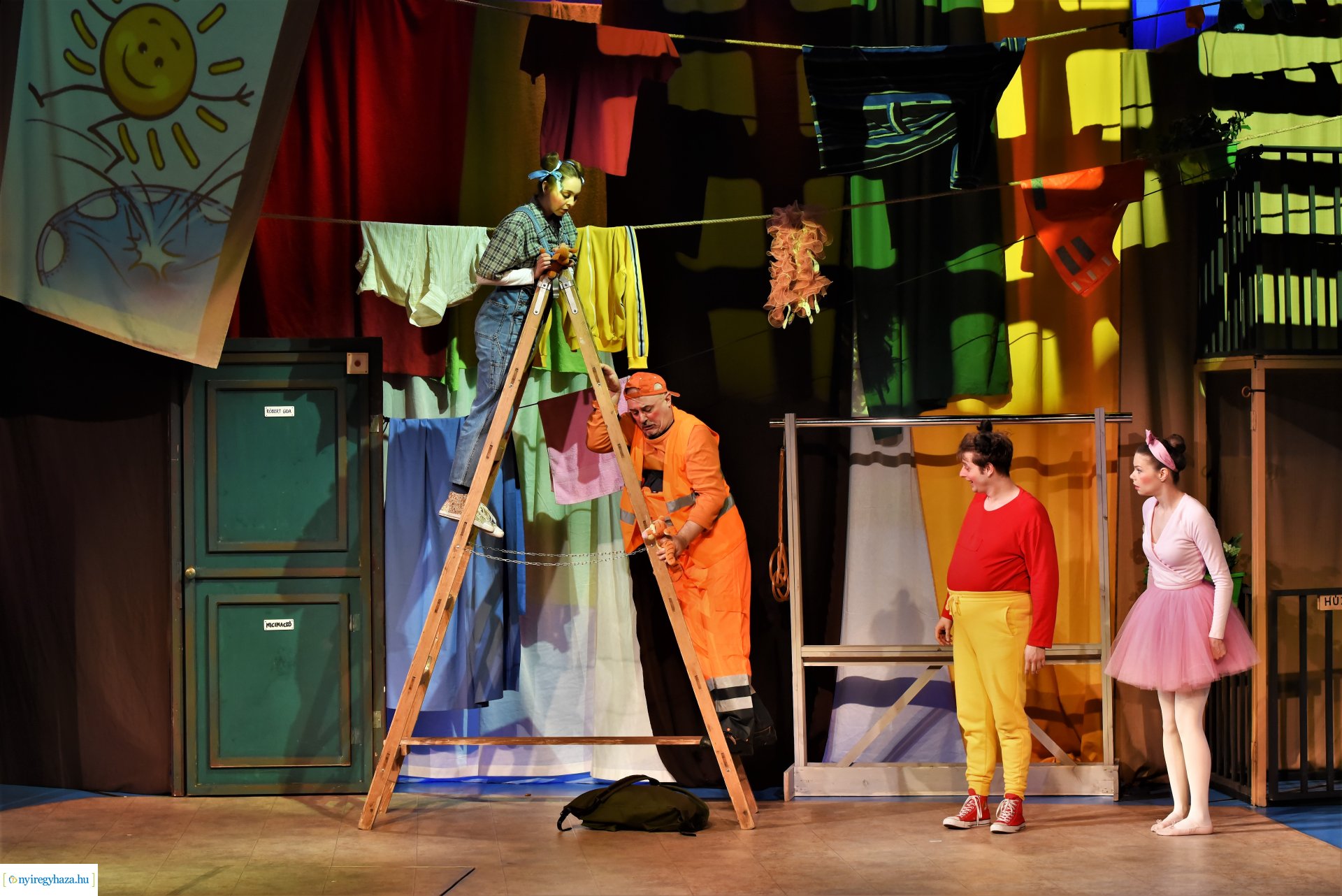 MICIMACKÓ a Pagony utca 100-ban