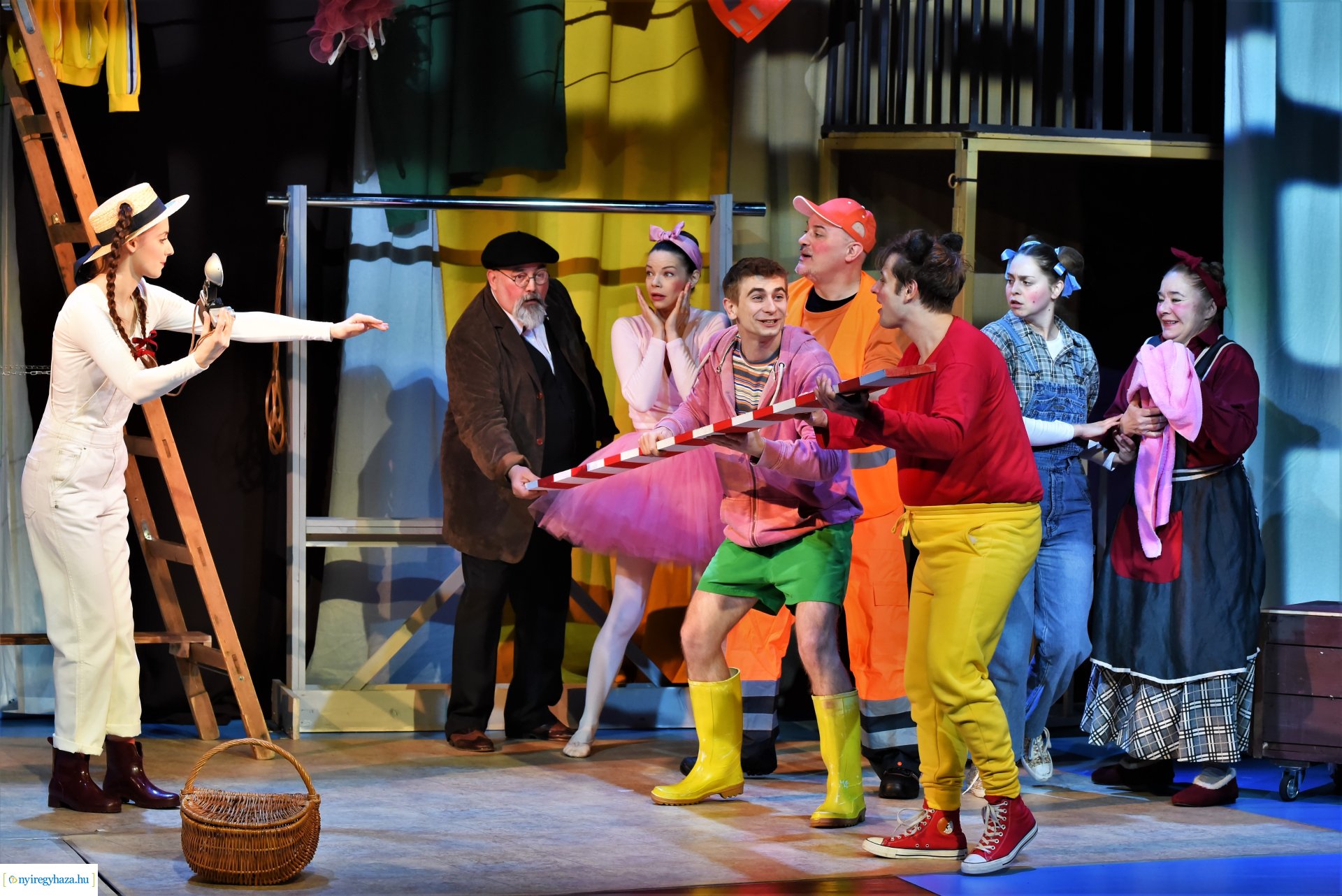 MICIMACKÓ a Pagony utca 100-ban