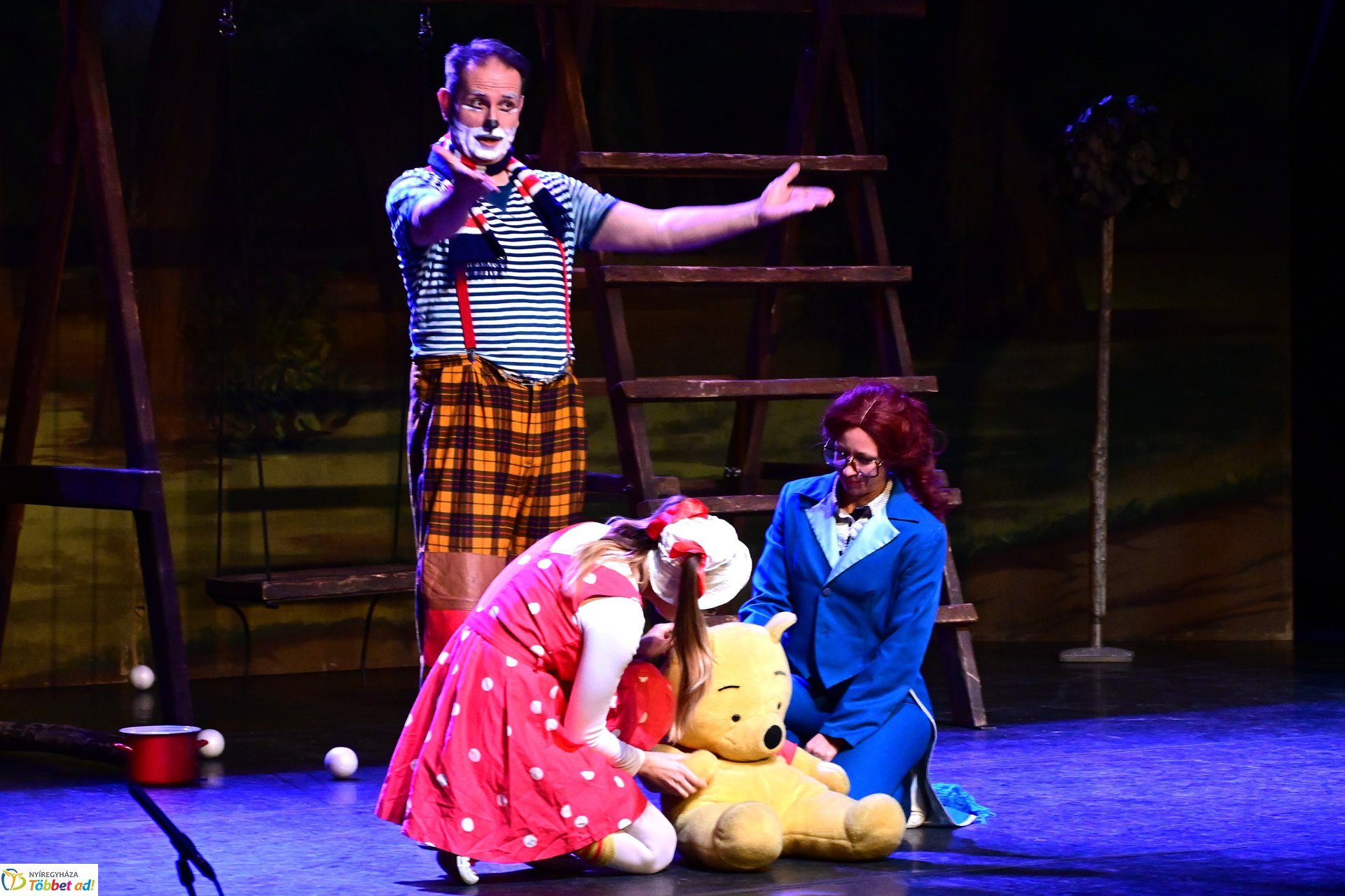 Micimackó előadást láthattak  a gyerekek a Most Élsz Egyesület szervezésében