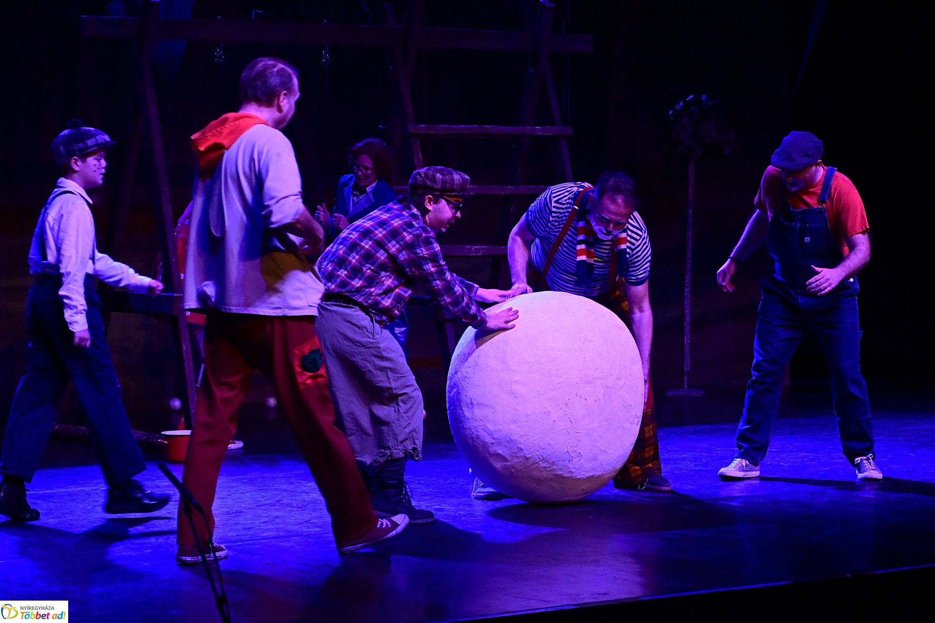 Micimackó előadást láthattak  a gyerekek a Most Élsz Egyesület szervezésében