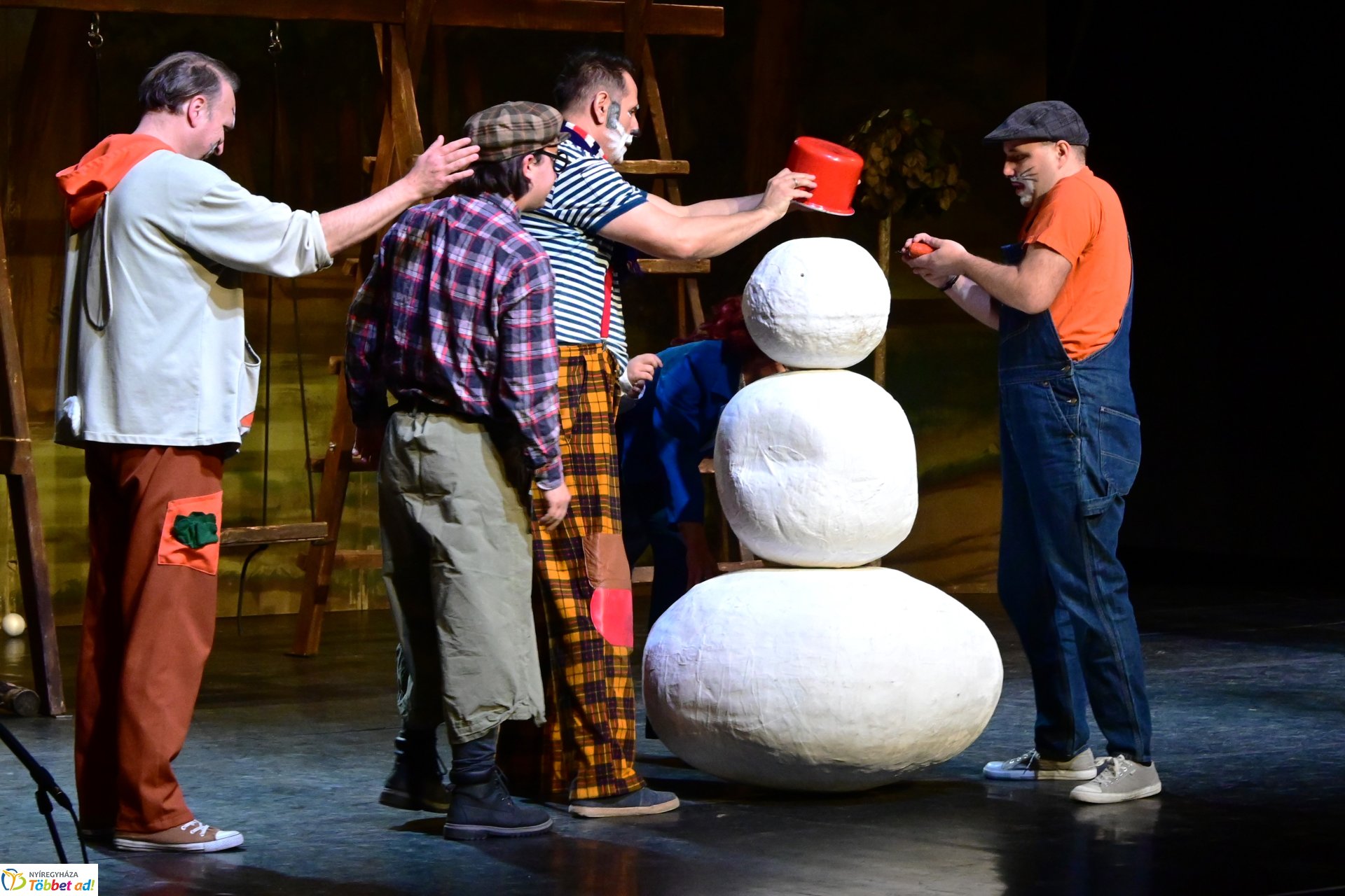 Micimackó előadást láthattak  a gyerekek a Most Élsz Egyesület szervezésében