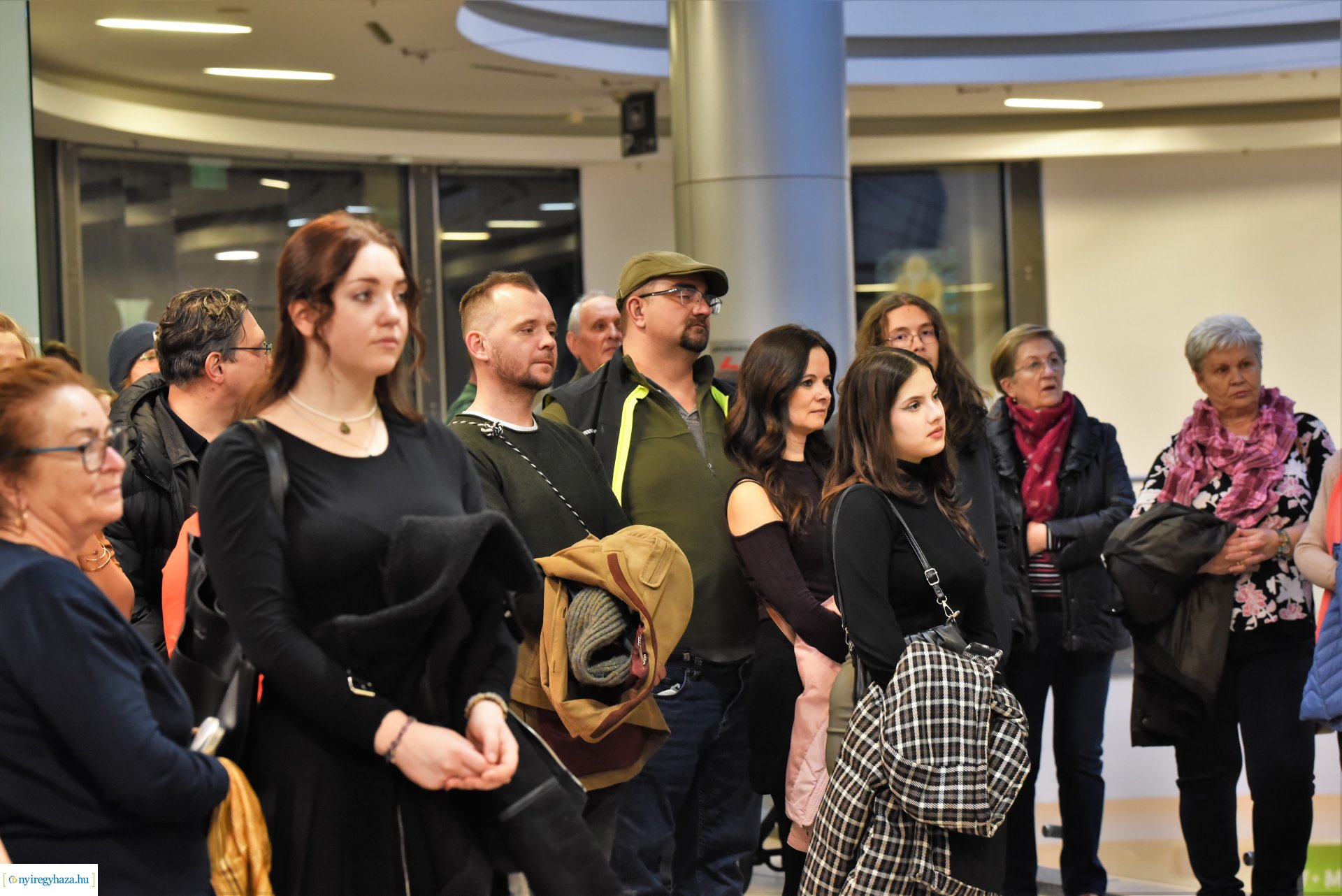 Mihálka György kiállításának megnyitója a Korzóban