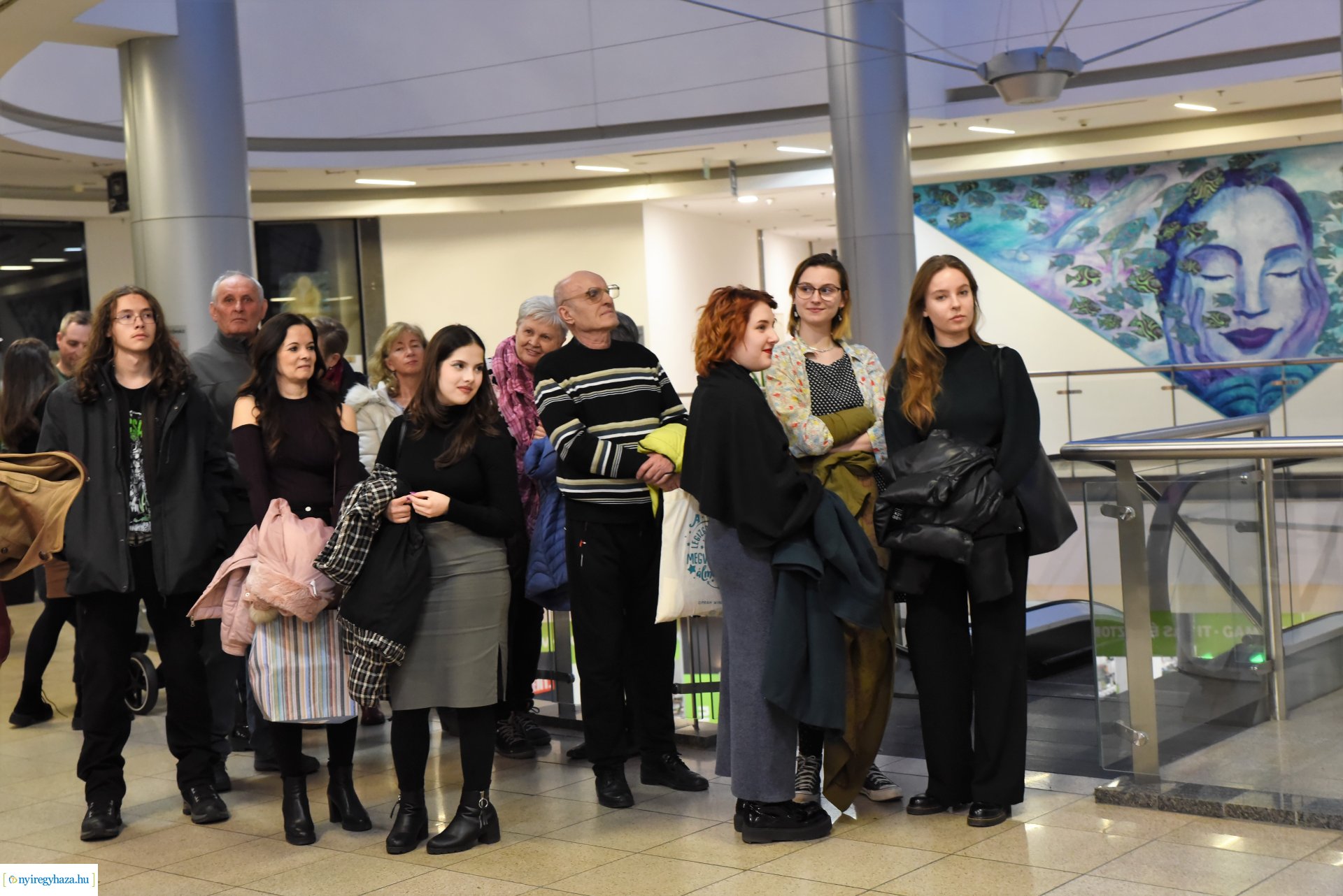 Mihálka György kiállításának megnyitója a Korzóban