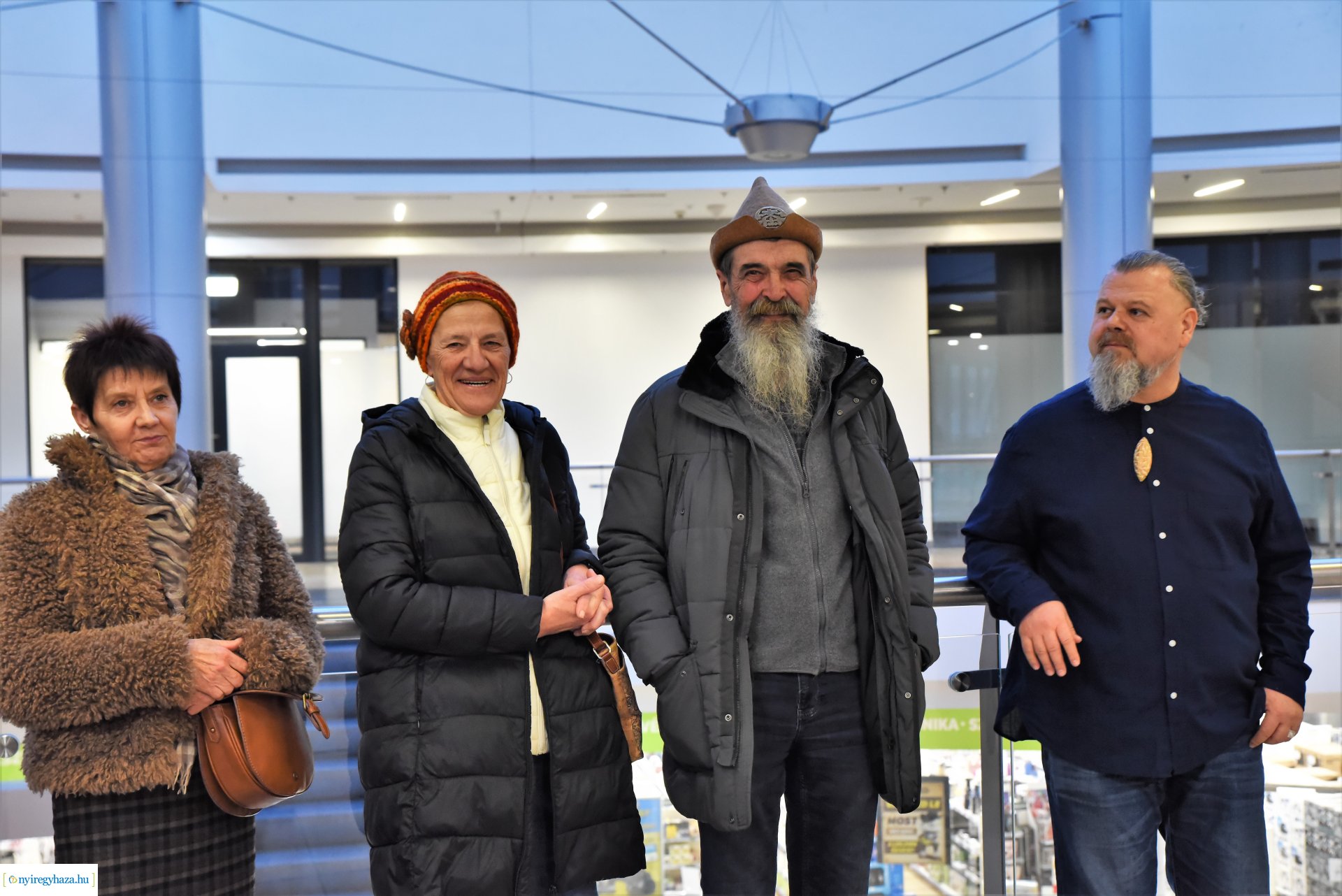 Mihálka György kiállításának megnyitója a Korzóban