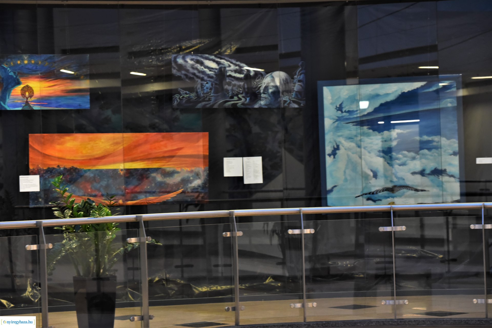 Mihálka György kiállításának megnyitója a Korzóban