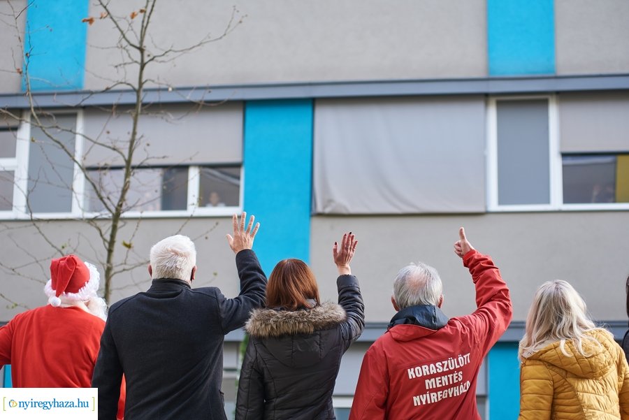 Mikulás a Jósa András Kórházban 2020