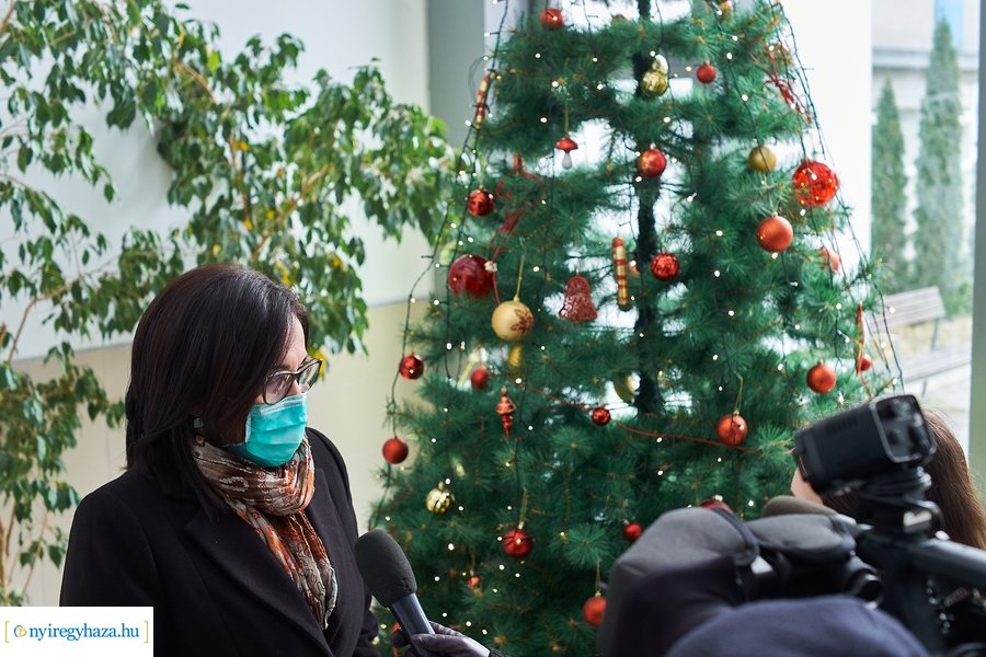 Mikulás érkezett a gyerekosztályra