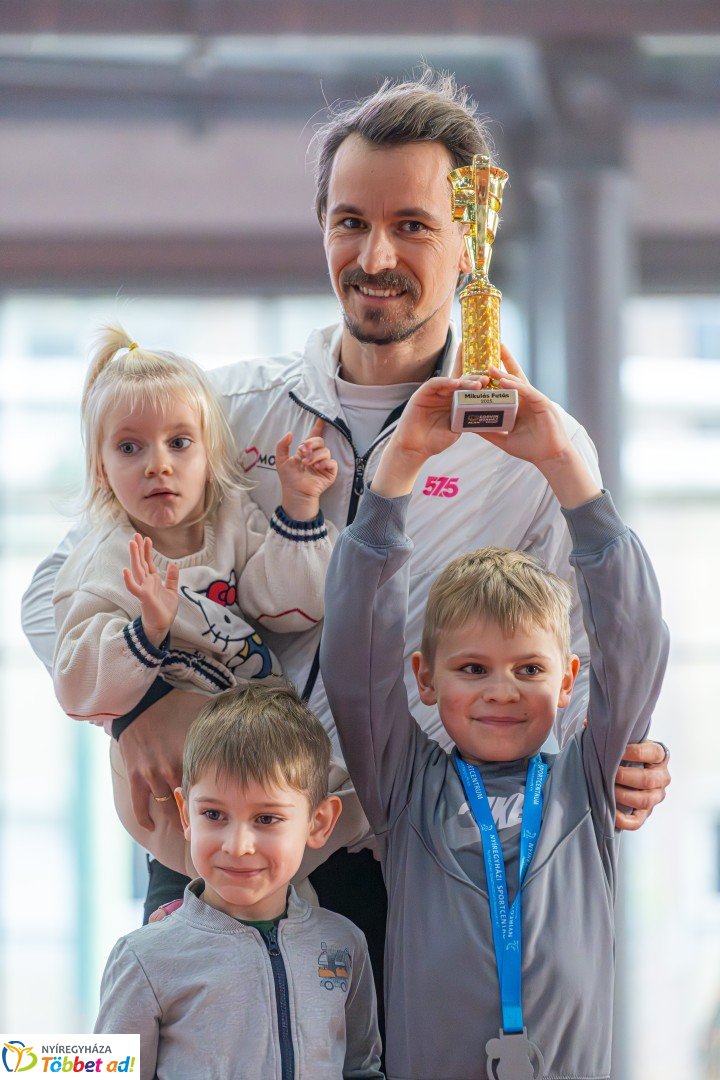 Mikulás Futás 2025