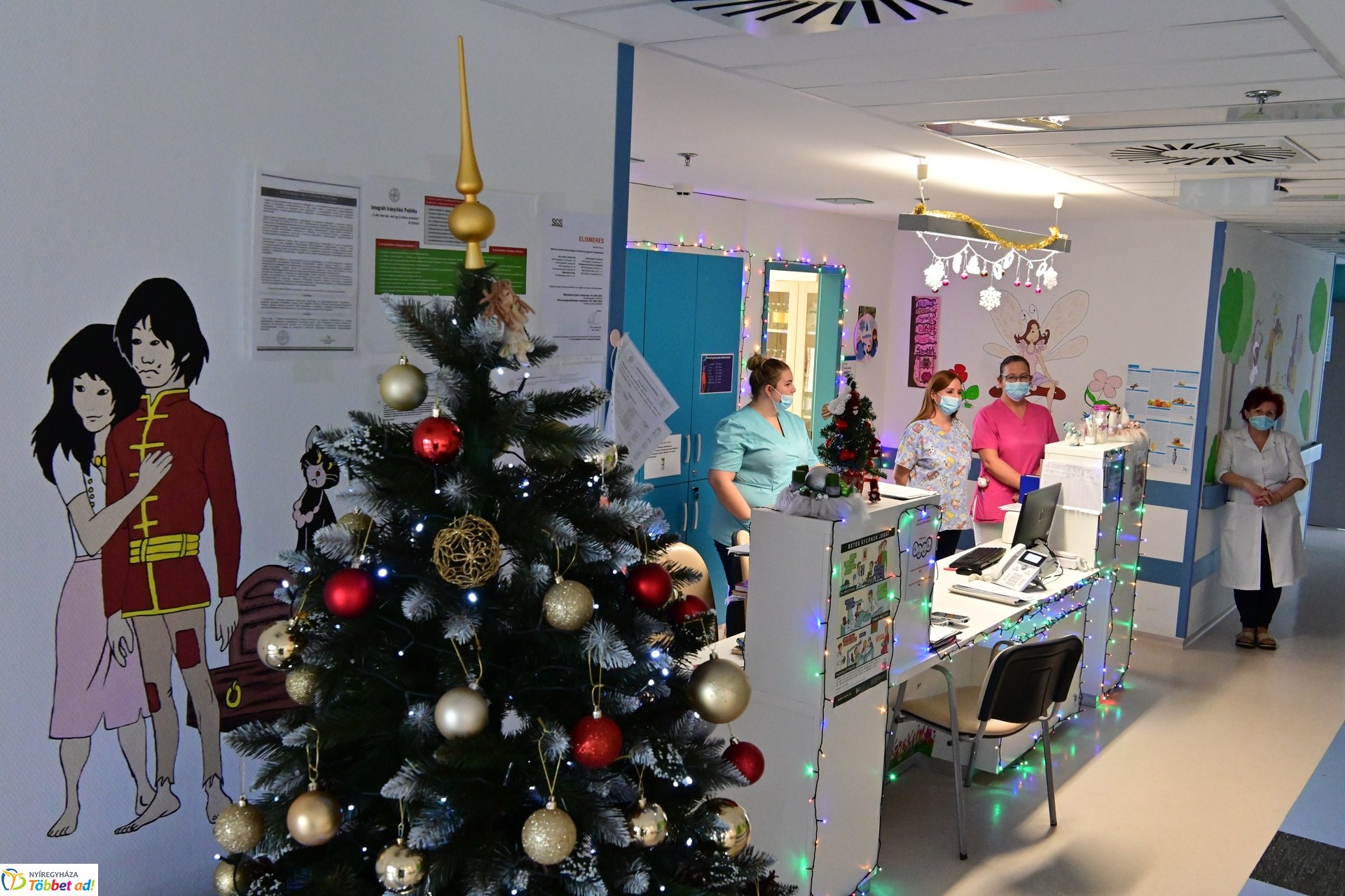 Mikulás látogatása a gyerekosztályon 2024