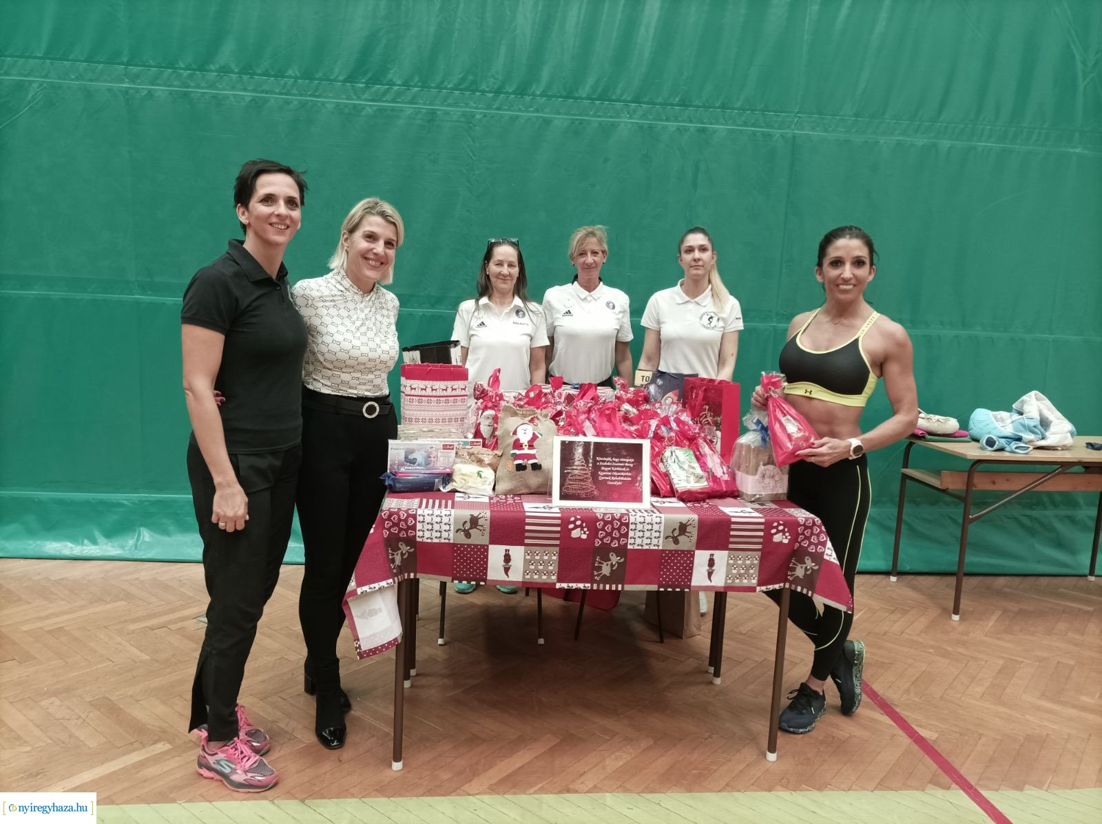 Mikuláscsomagok a kórházi gyerekeknek