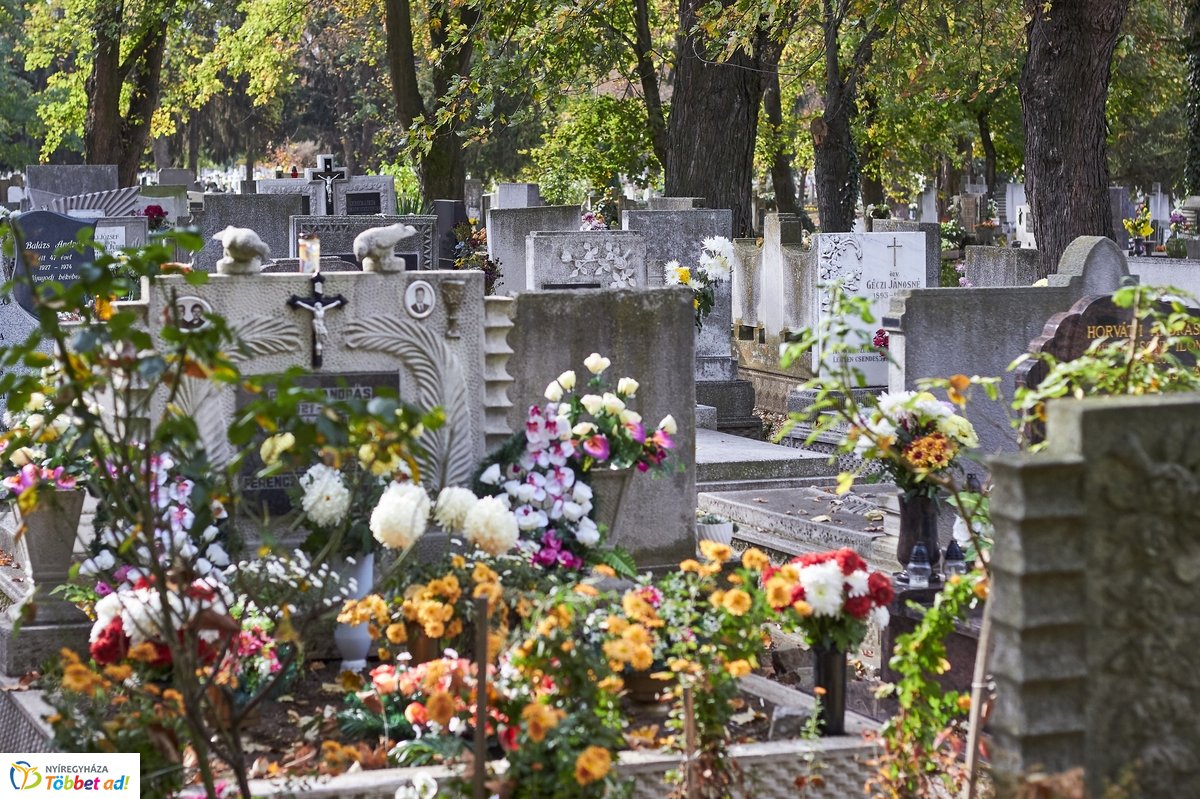 Mindenszentekre készülve