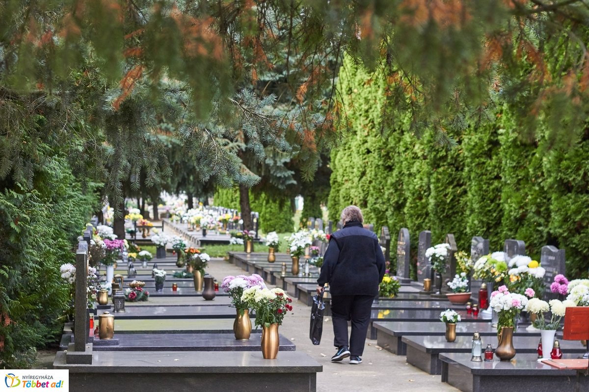 Mindenszentekre készülve