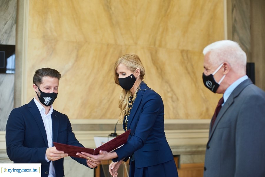 Miniszteri elismerés a 4fordance részére