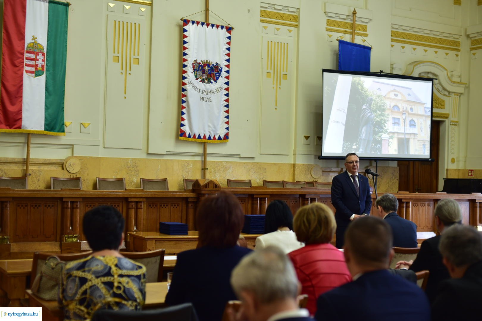 Miniszteri köszönő levelek átadása