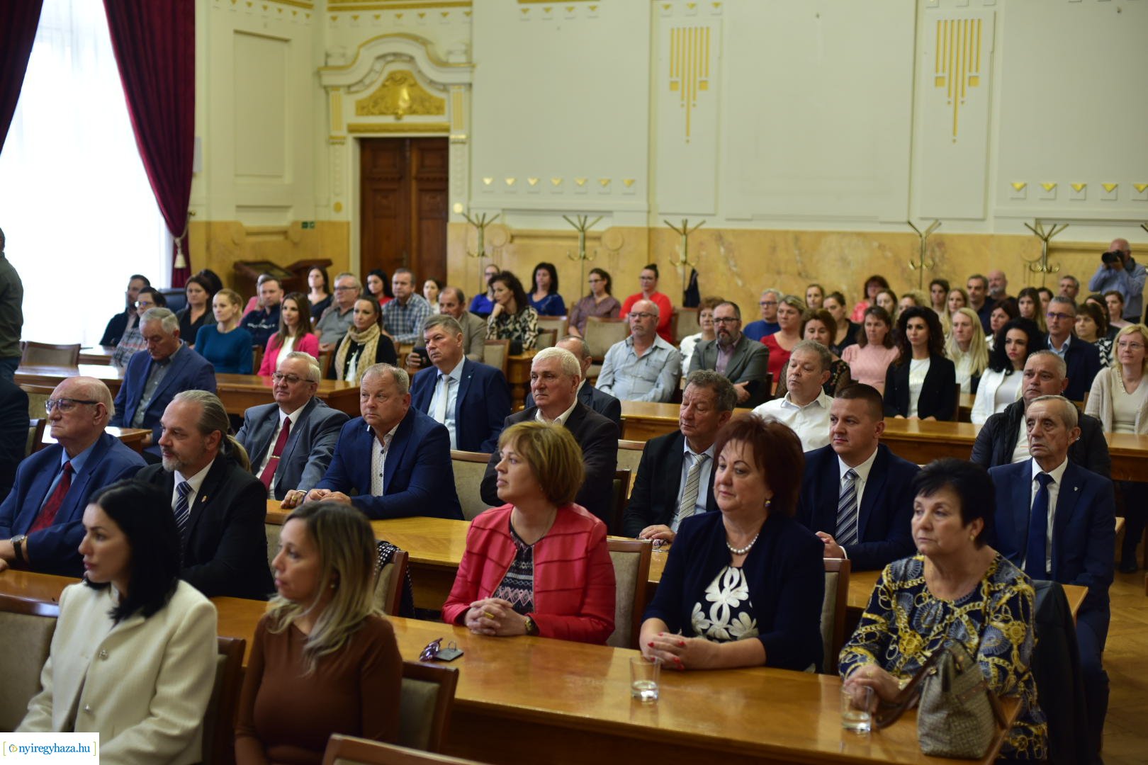 Miniszteri köszönő levelek átadása