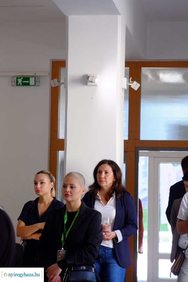 Mitroi Tímea kiállítása a Pál Gyula teremben