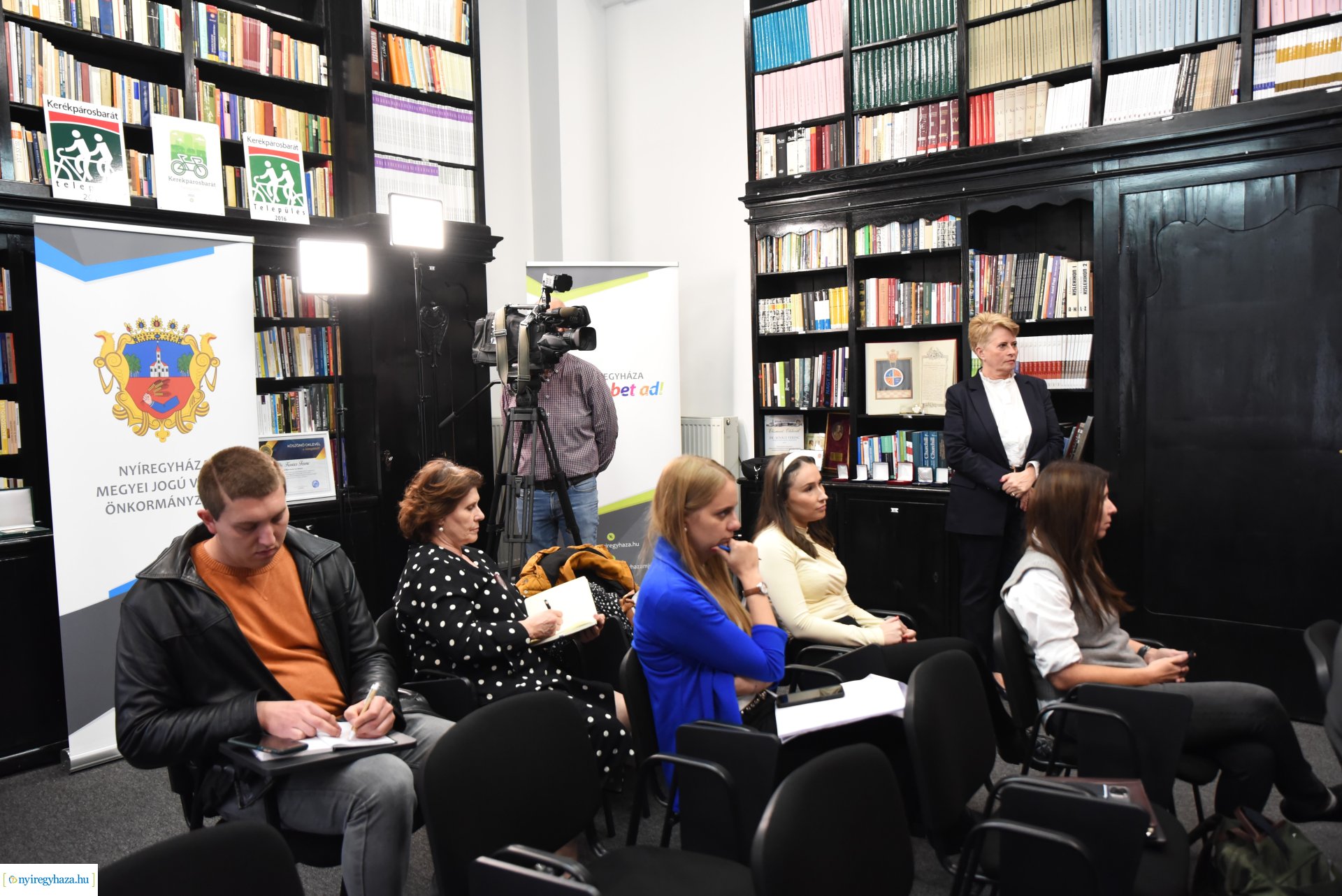 MJVSZ szakmai tanácskozás sajtótájékoztató