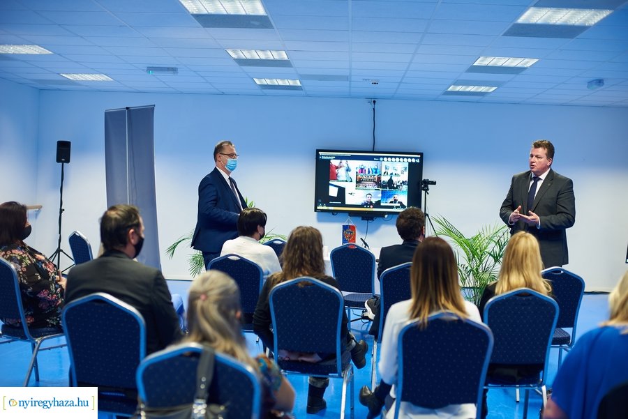 MKN 2021 online ünnepség közvetítés