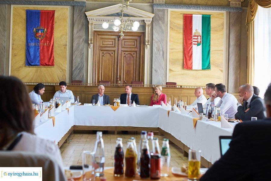 MOB ülés Nyíregyházán