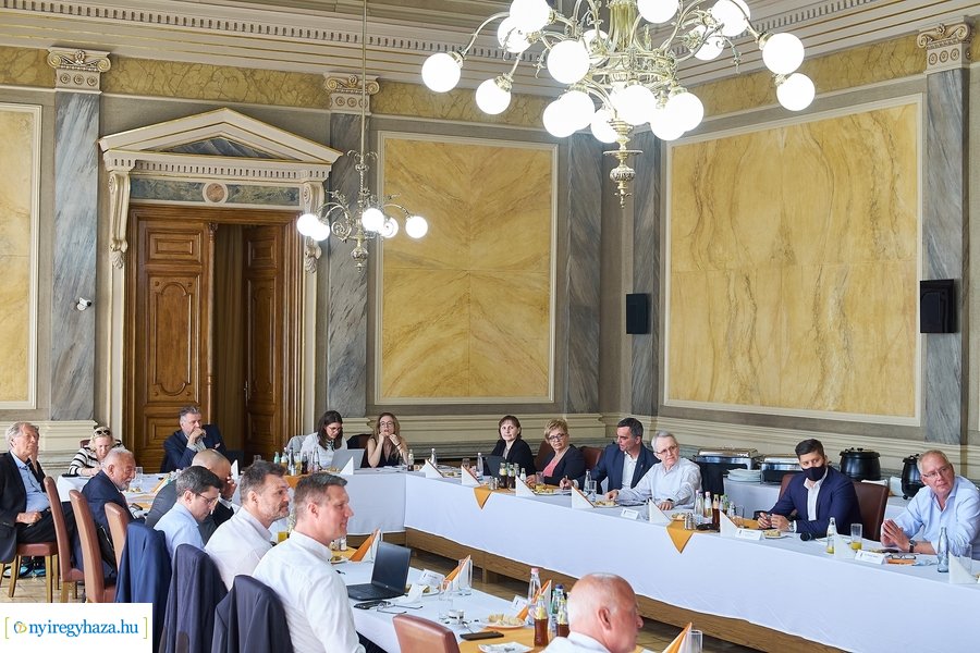 MOB ülés Nyíregyházán