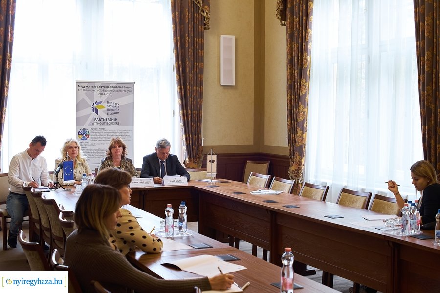 MOBI Projekt sajtótájékoztató a Megyeházán