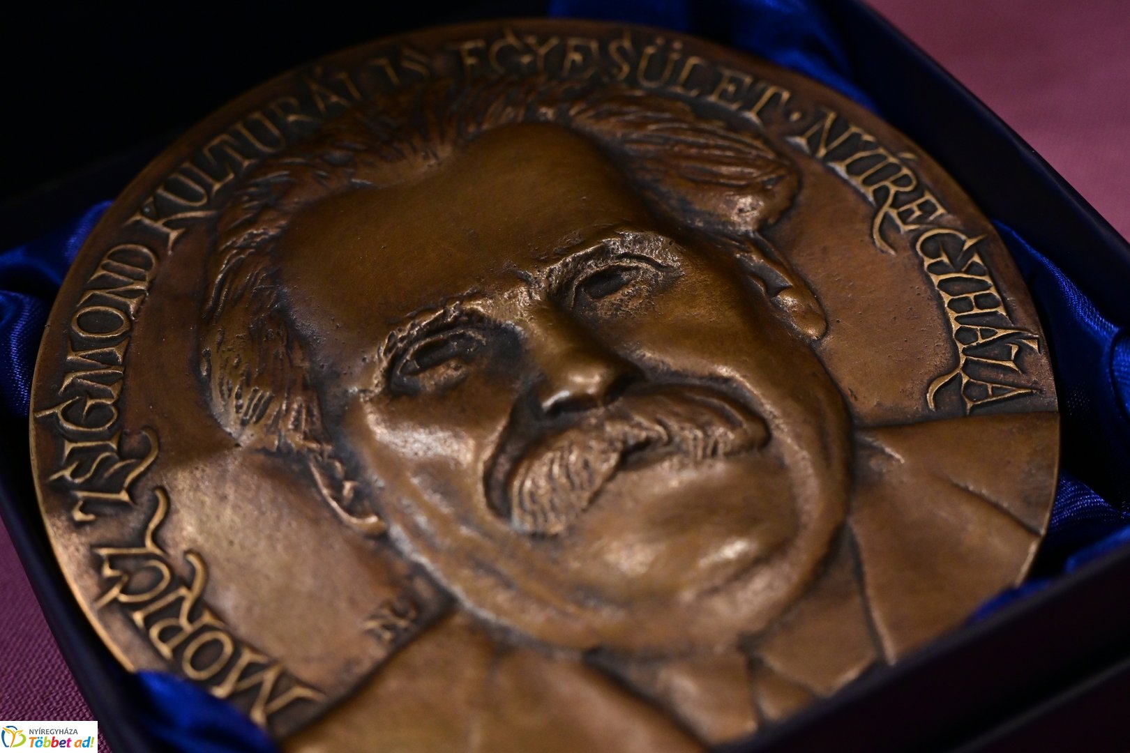 Móricz emlékérem átadása a Móricz Zsigmond könyvtárban- 2025 