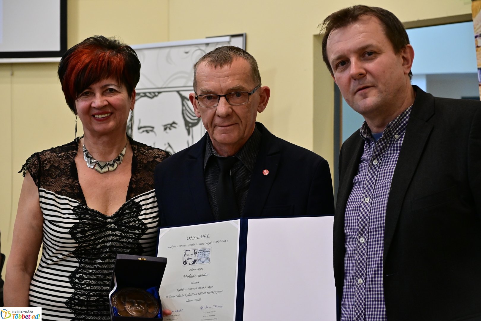 Móricz emlékérem átadása a Móricz Zsigmond könyvtárban- 2025 