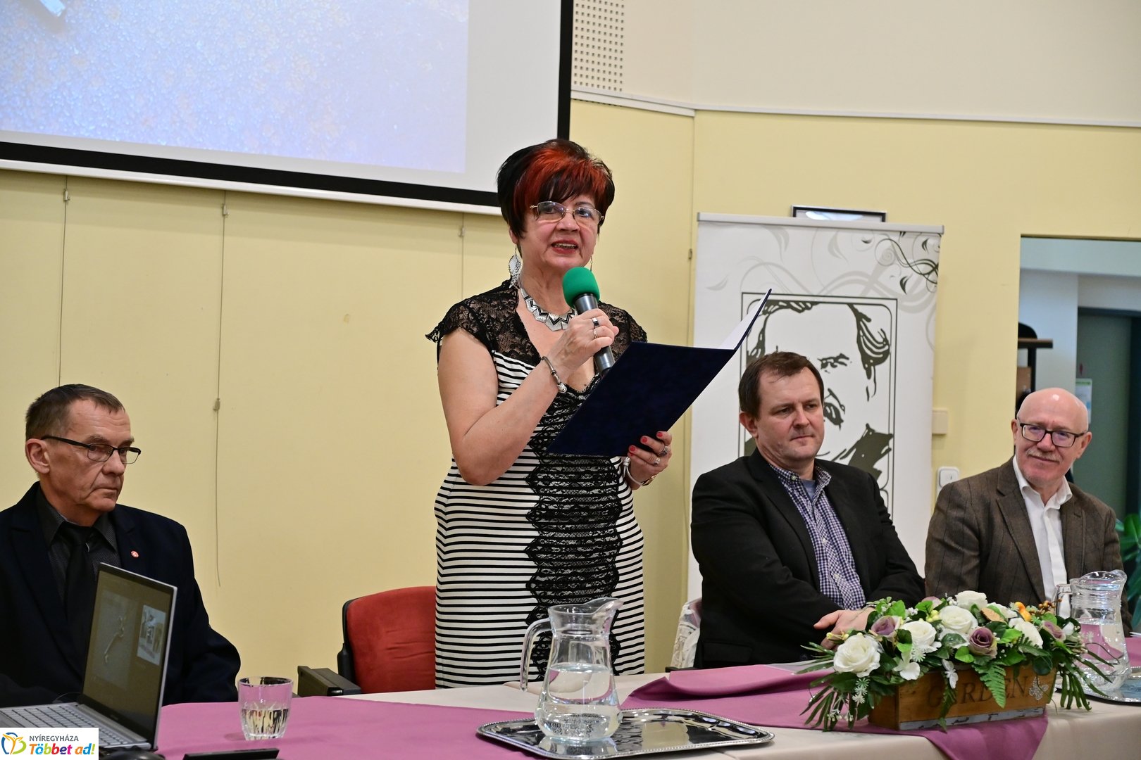 Móricz emlékérem átadása a Móricz Zsigmond könyvtárban- 2025 