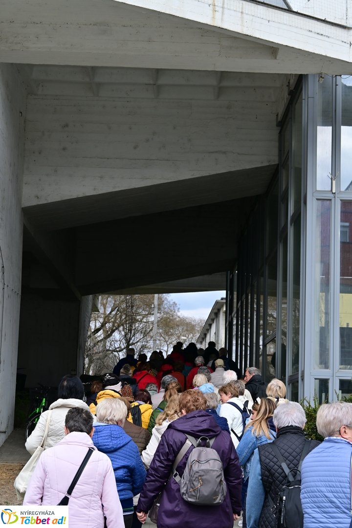 MOSA gyaloglás Nyíregyházán 2026