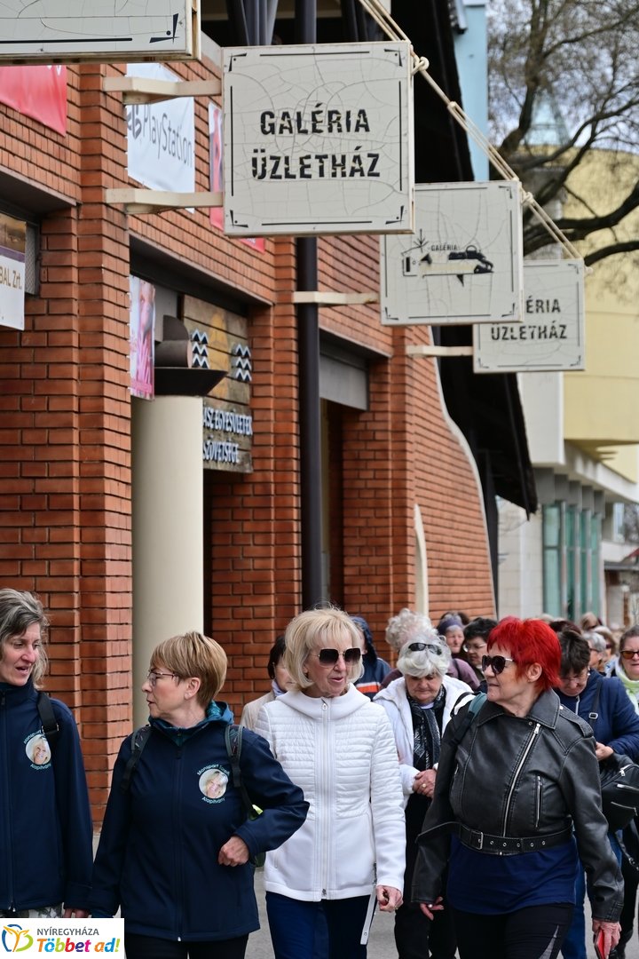 MOSA gyaloglás Nyíregyházán 2026