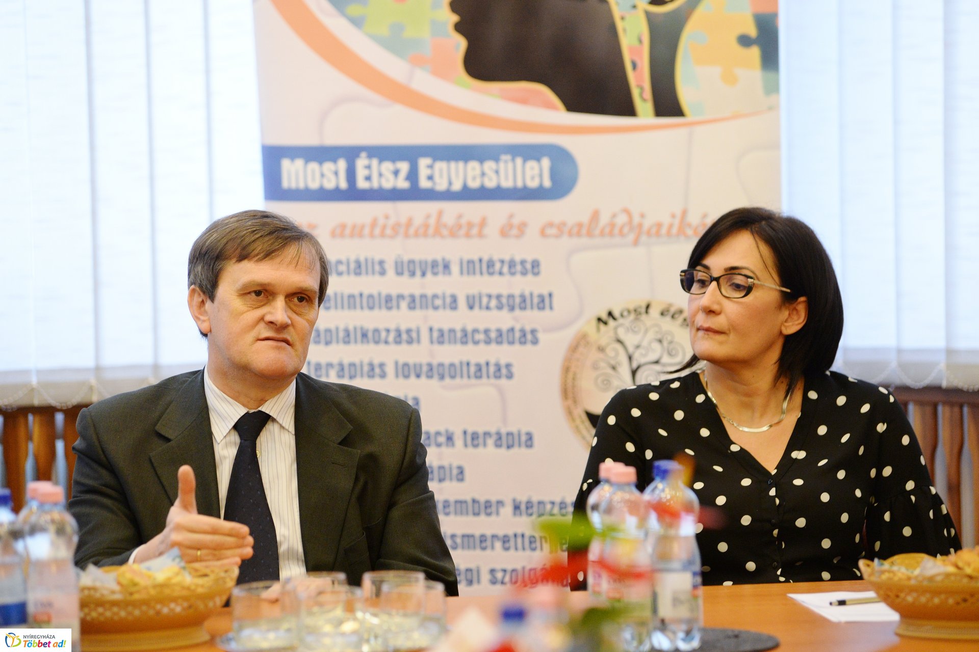 Most Élsz kártya ünnepélyes átadása