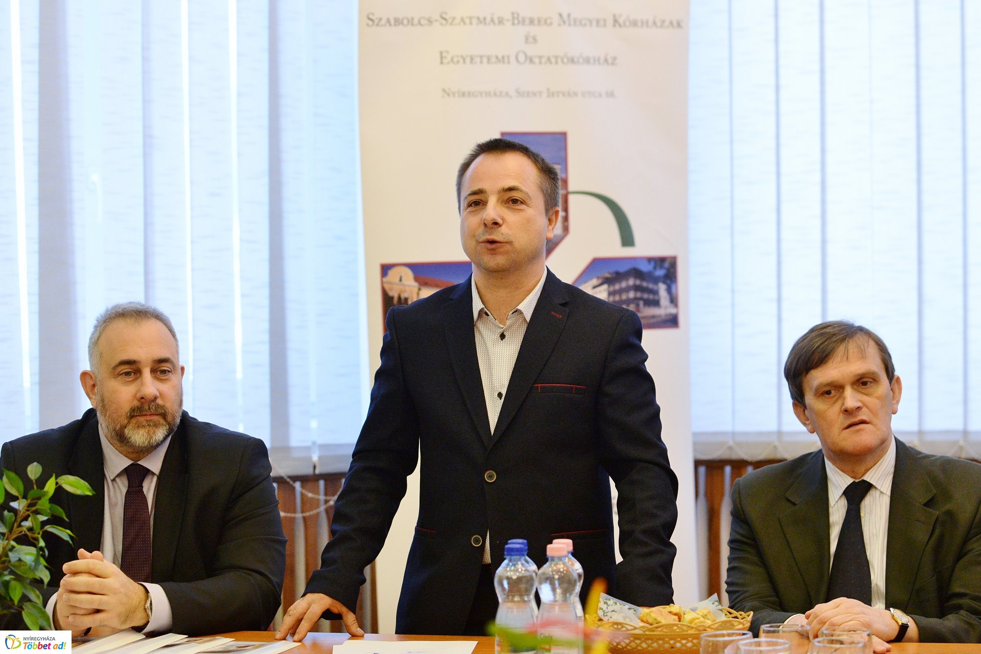 Most Élsz kártya ünnepélyes átadása