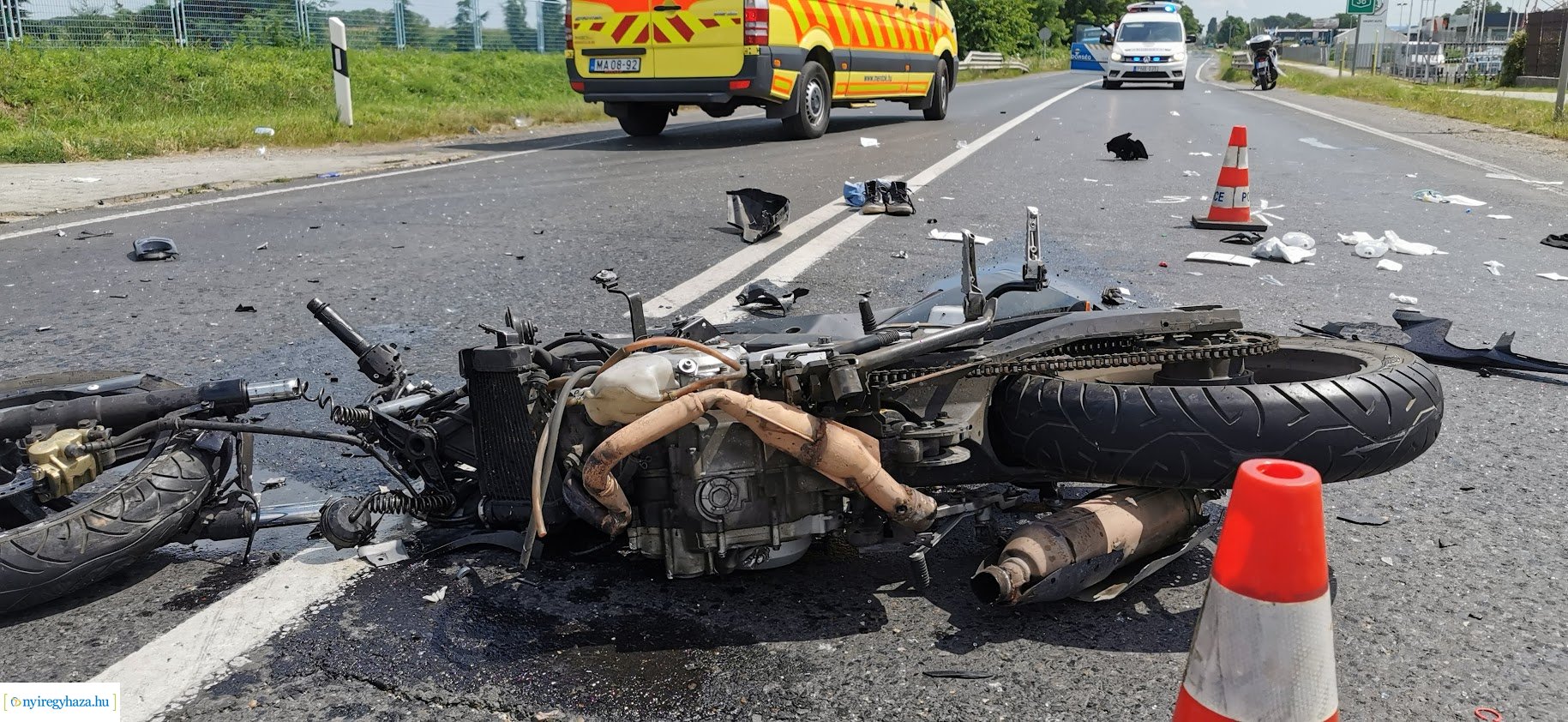 Motoros baleset a 36-os főútvonalon