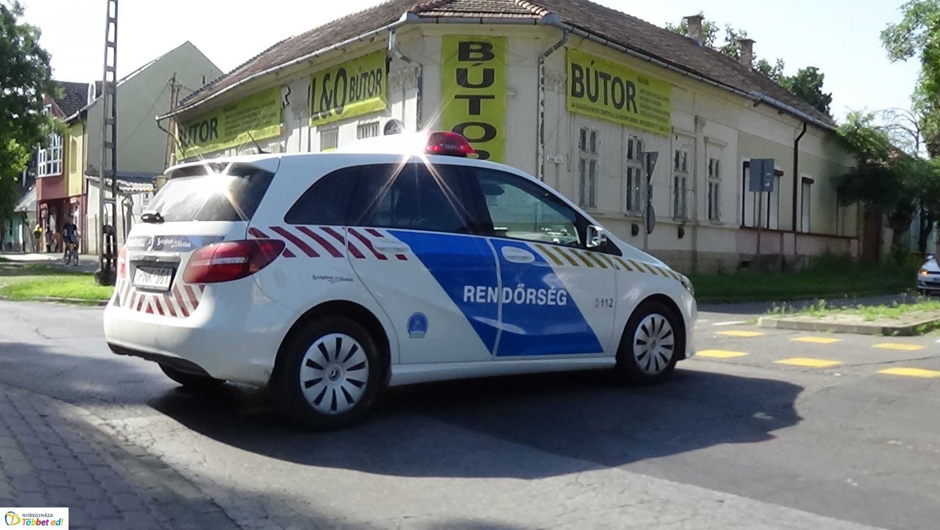 Motoros baleset a Szent István utcán