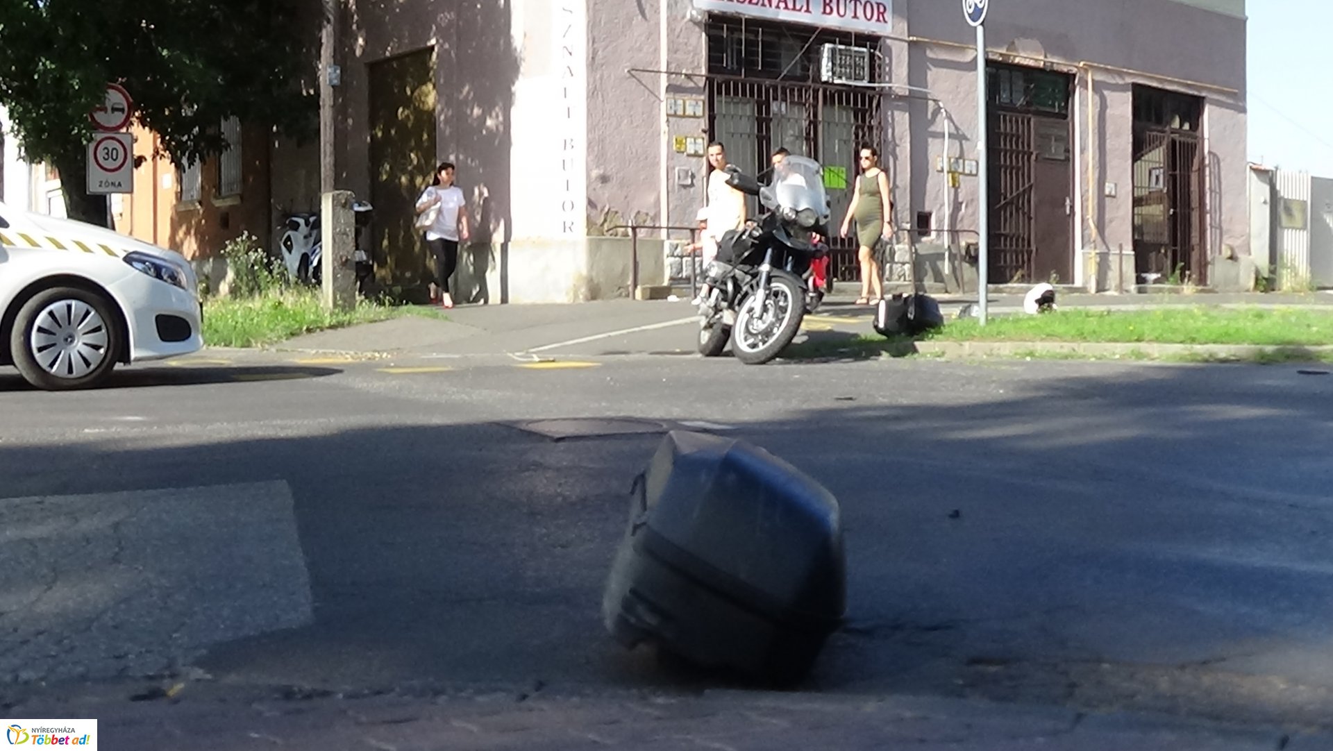 Motoros baleset a Szent István utcán