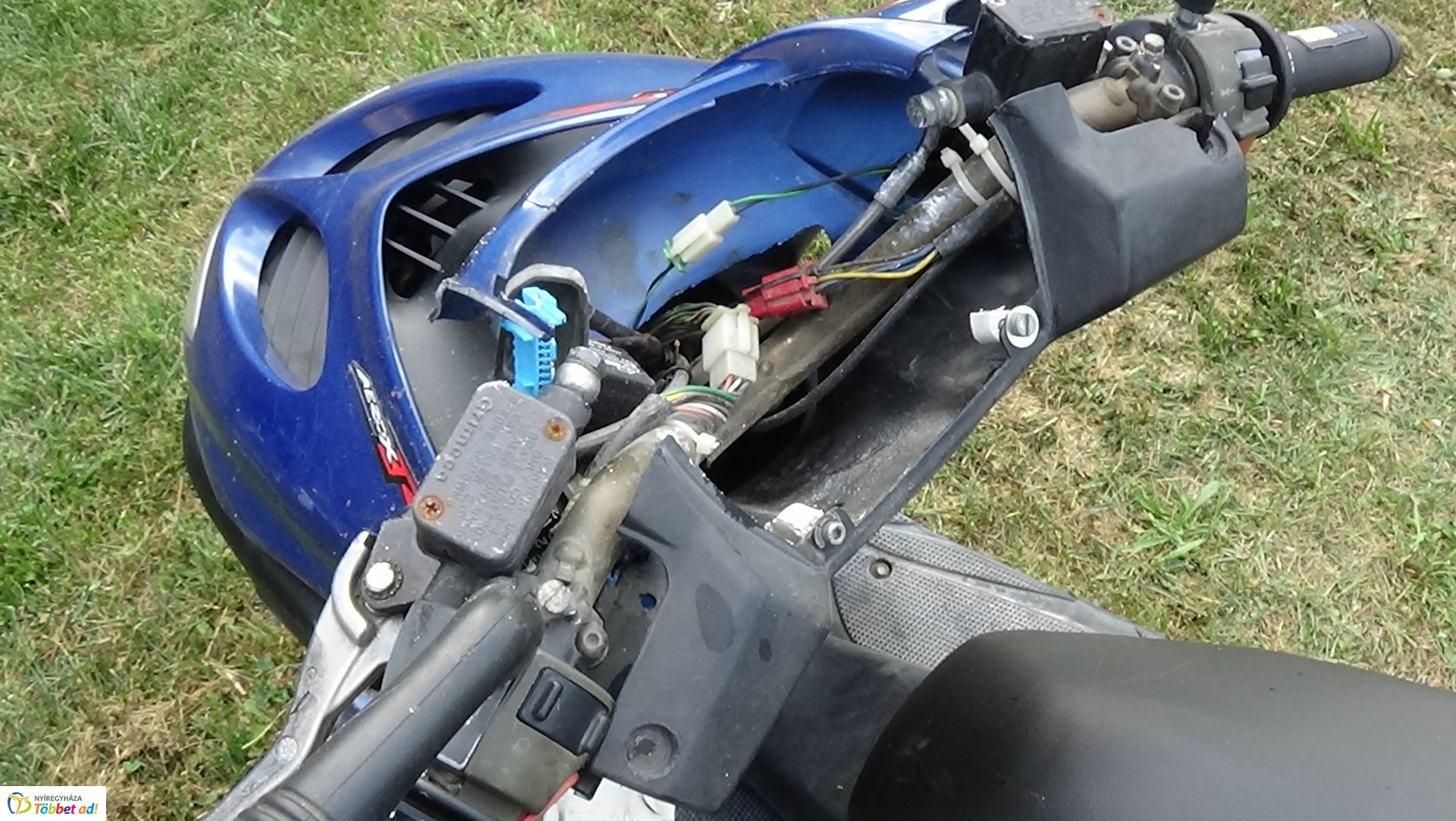 Motoros baleset az Orosi úton