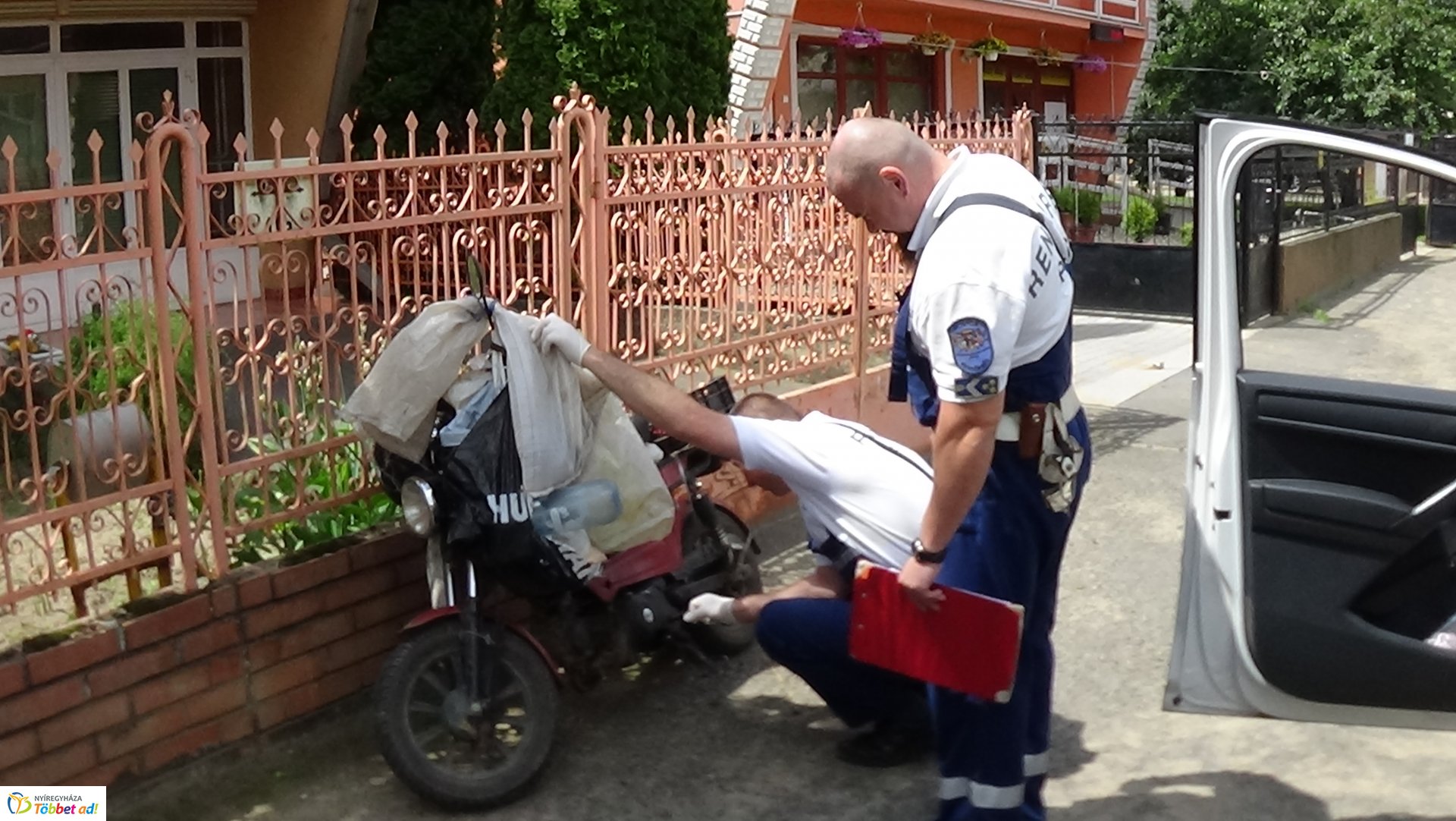 Motoros balesetezett Újfehértón