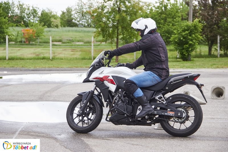 Motoros közlekedésbiztonsági gyakorlat