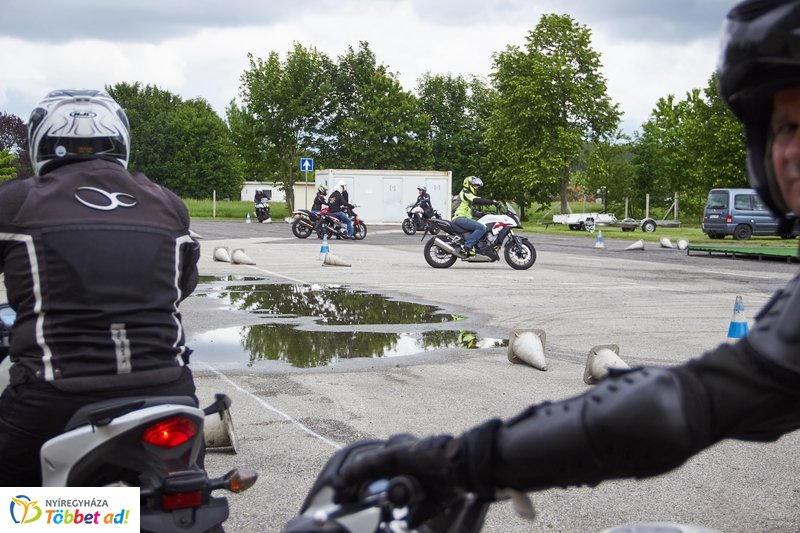 Motoros közlekedésbiztonsági gyakorlat