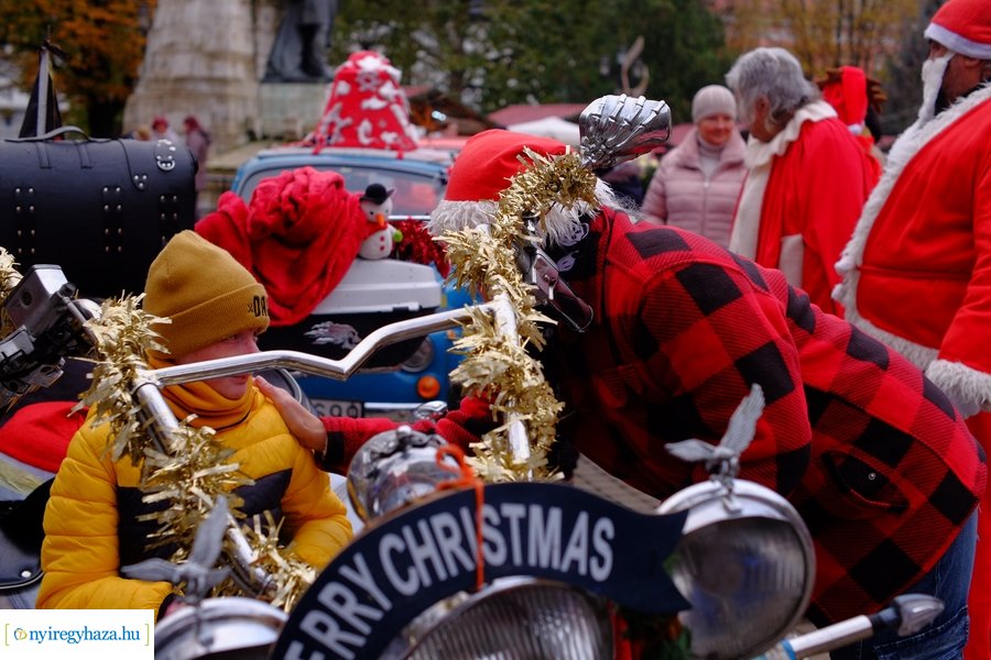 Motoros Mikulások 2023