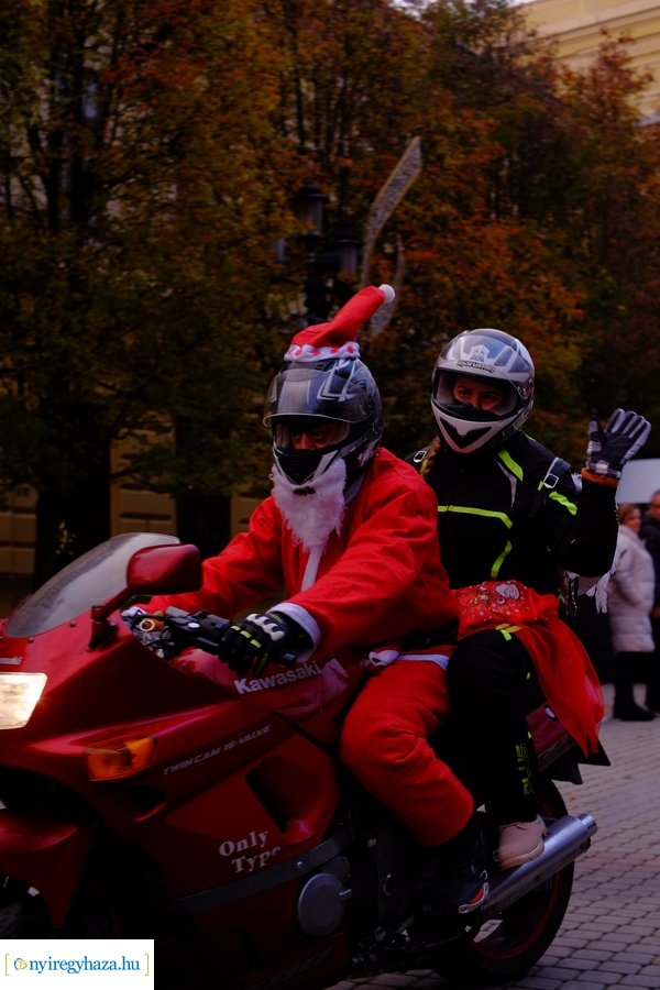 Motoros Mikulások 2023